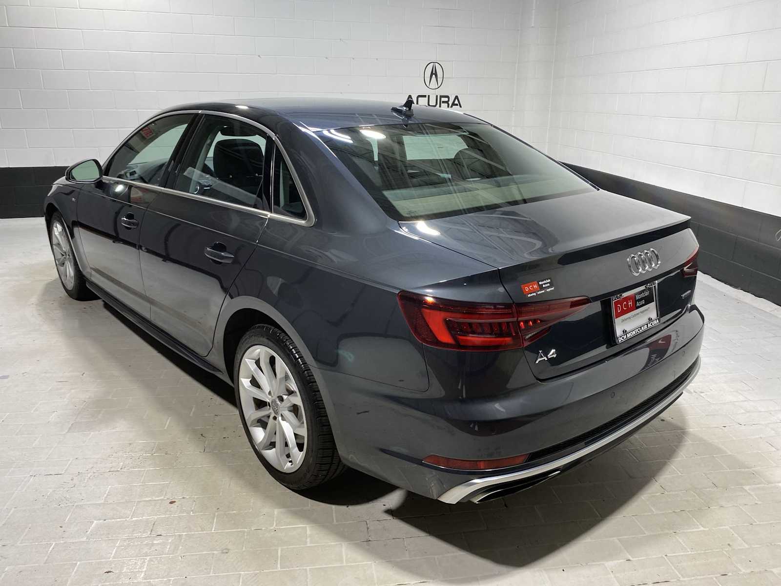 Thumbnail: 2019 Audi A4 - 4