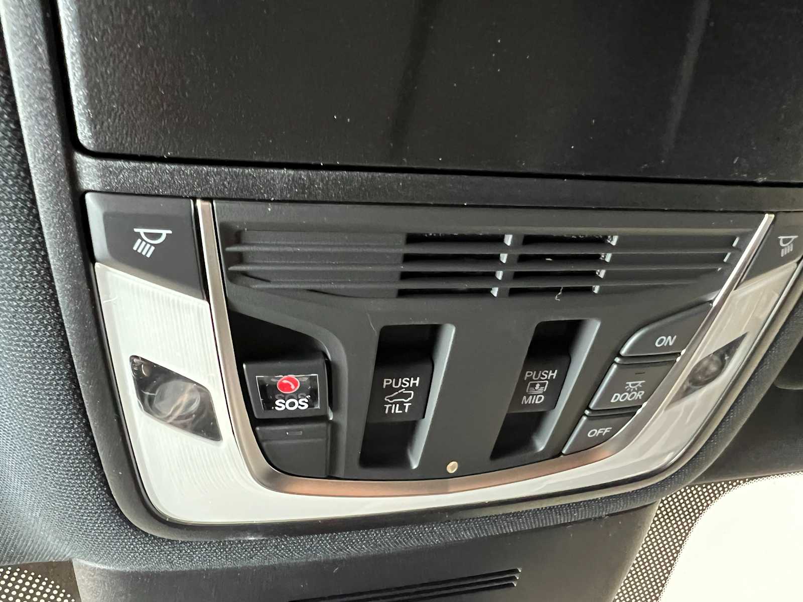 Thumbnail: 2026 Acura MDX - 27