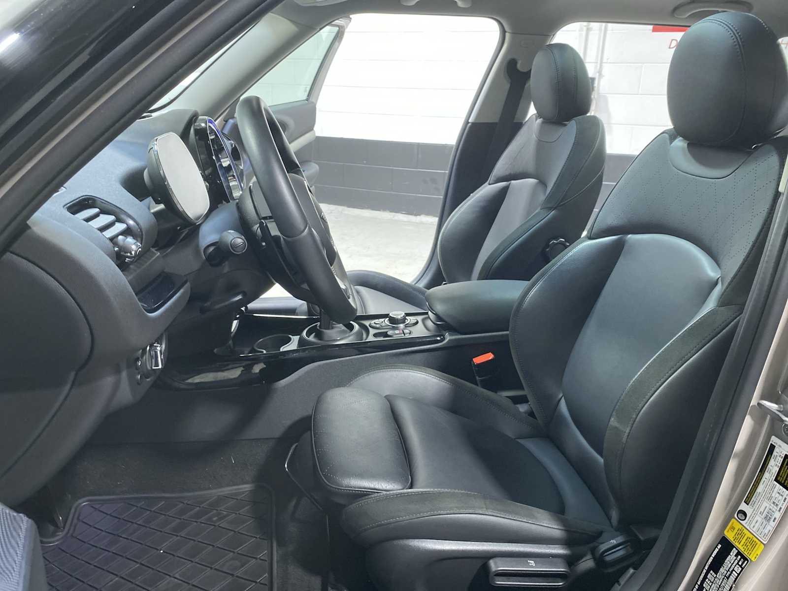 Thumbnail: 2024 MINI Cooper Clubman - 11