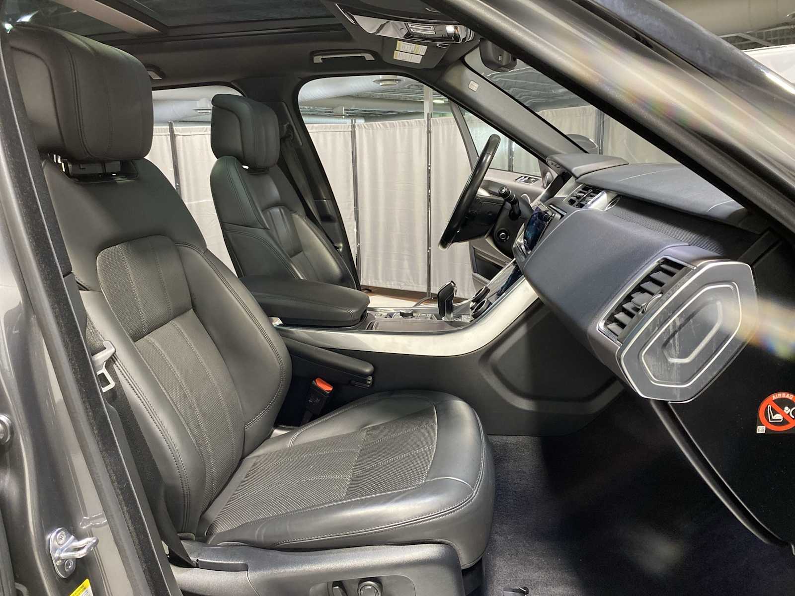 Thumbnail: 2018 Land Rover Range Rover Sport - 14