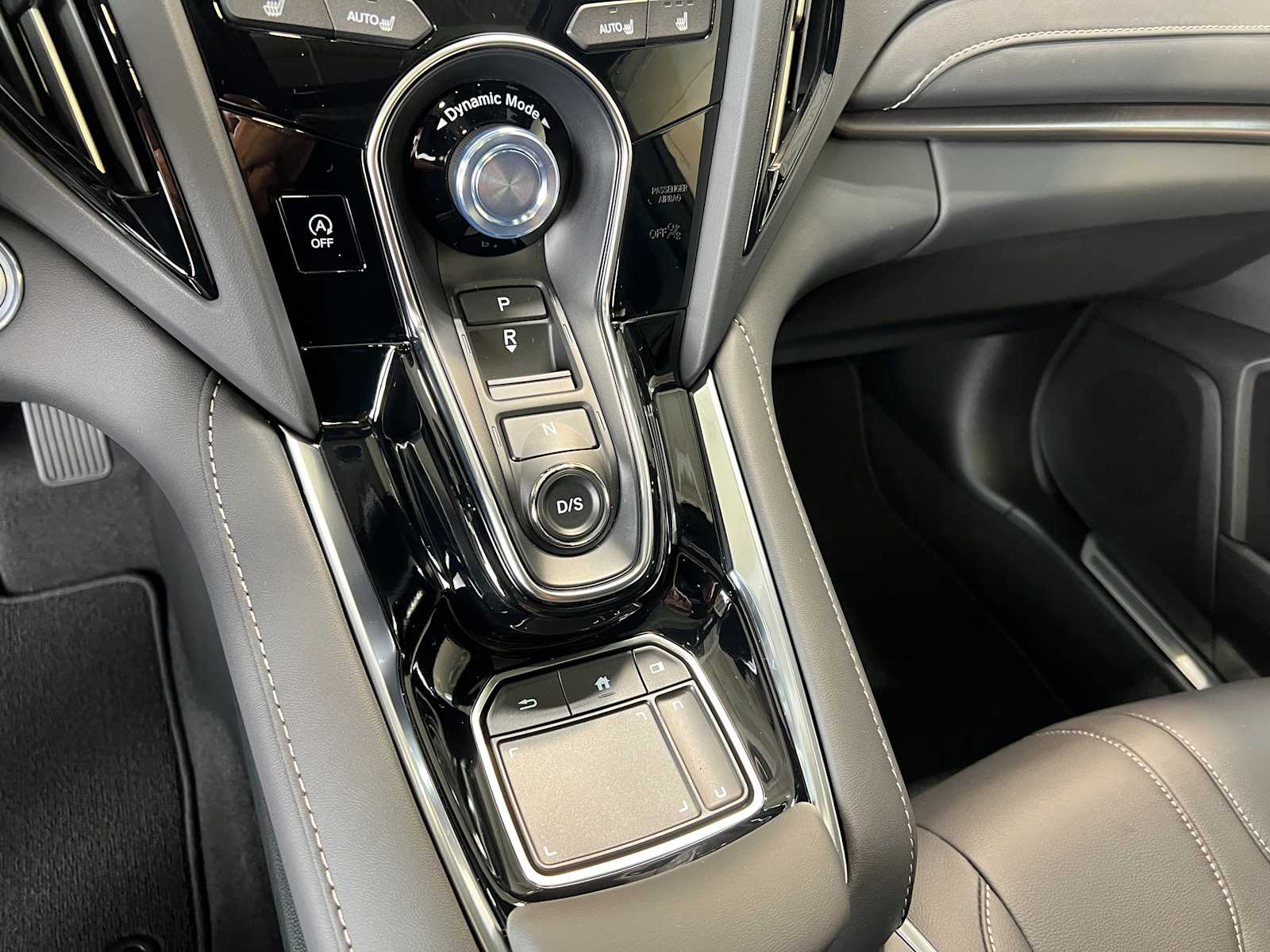 Thumbnail: 2026 Acura RDX - 23