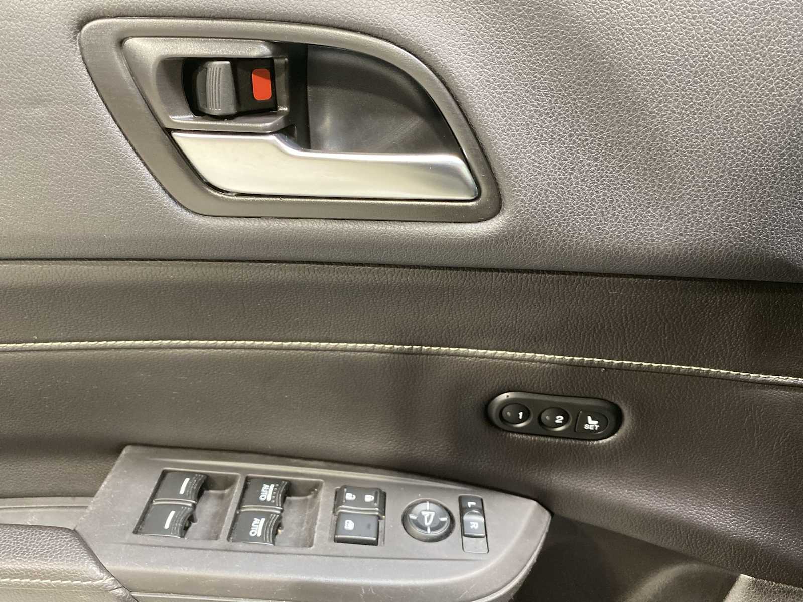 Thumbnail: 2020 Acura ILX - 23