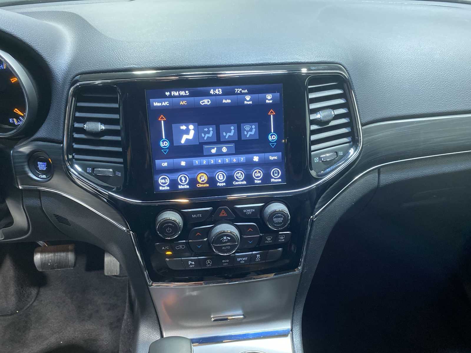 Thumbnail: 2019 Jeep Grand Cherokee - 16