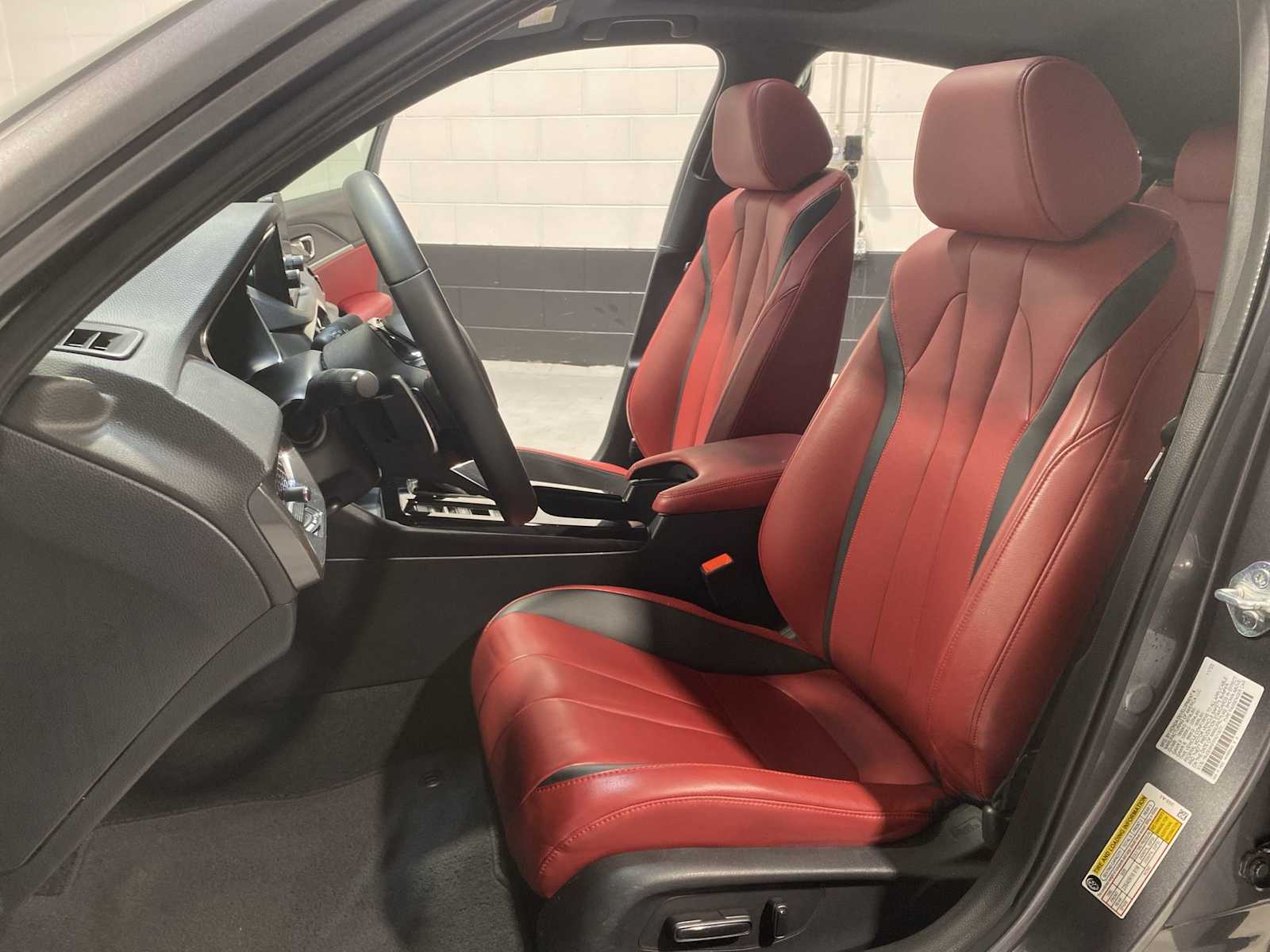 Thumbnail: 2023 Acura Integra - 11