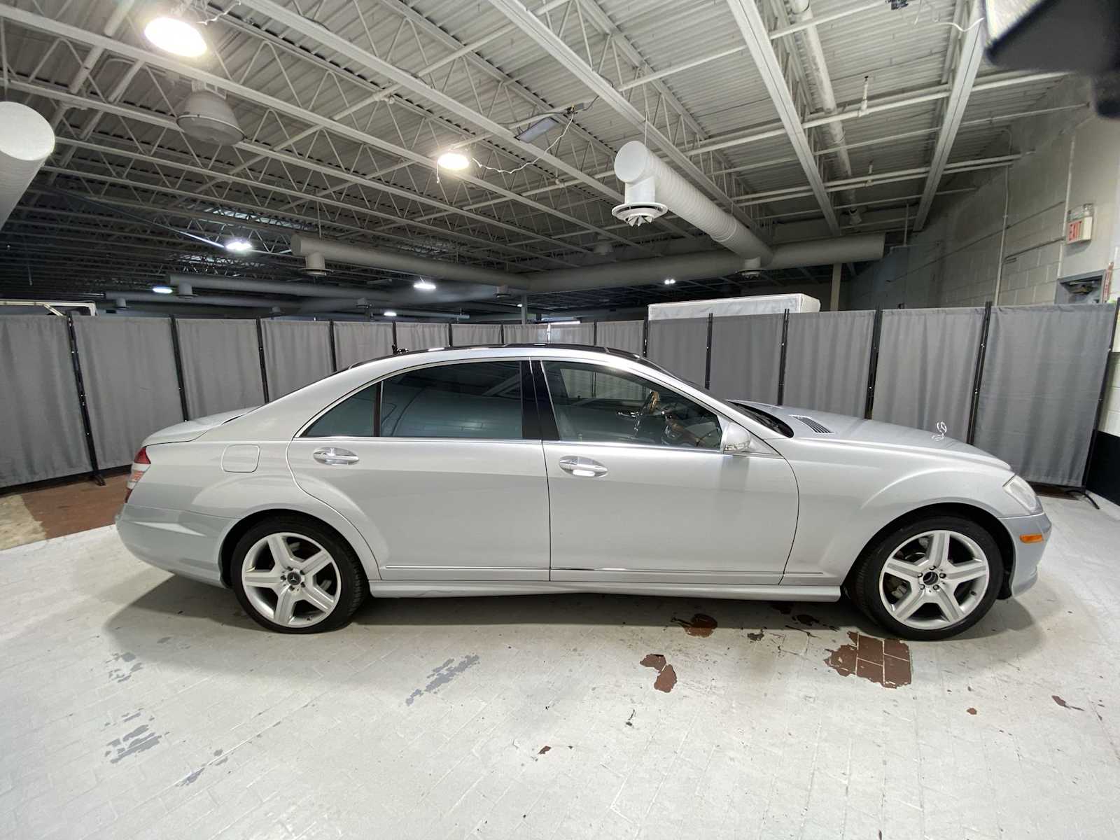 Thumbnail: 2008 Mercedes-Benz S-Class - 27