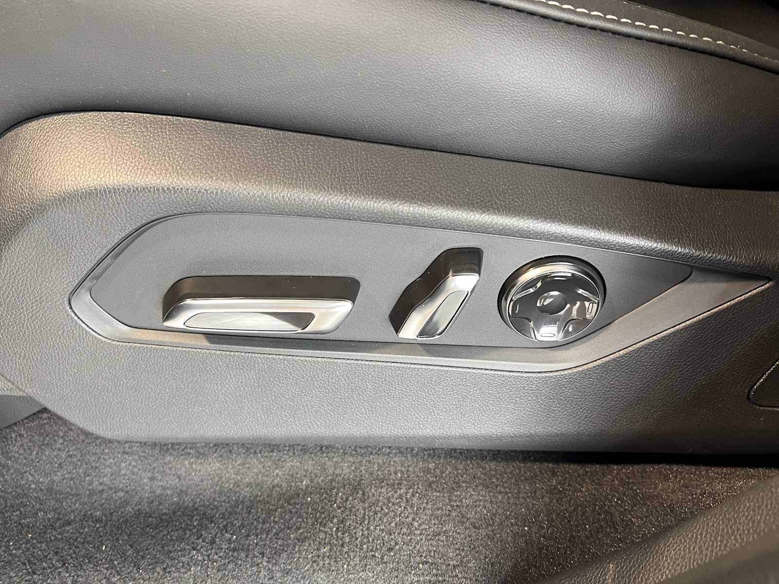 2025 Acura MDX Technology 17