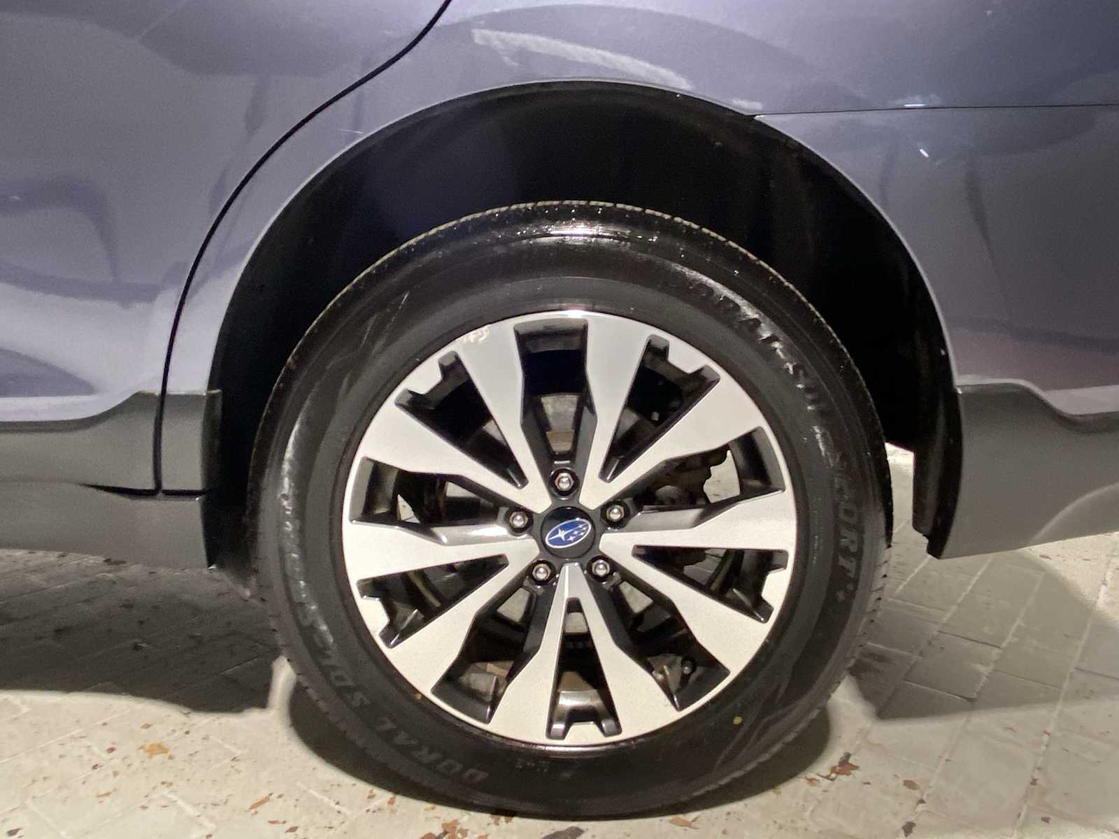 Thumbnail: 2015 Subaru Outback - 8