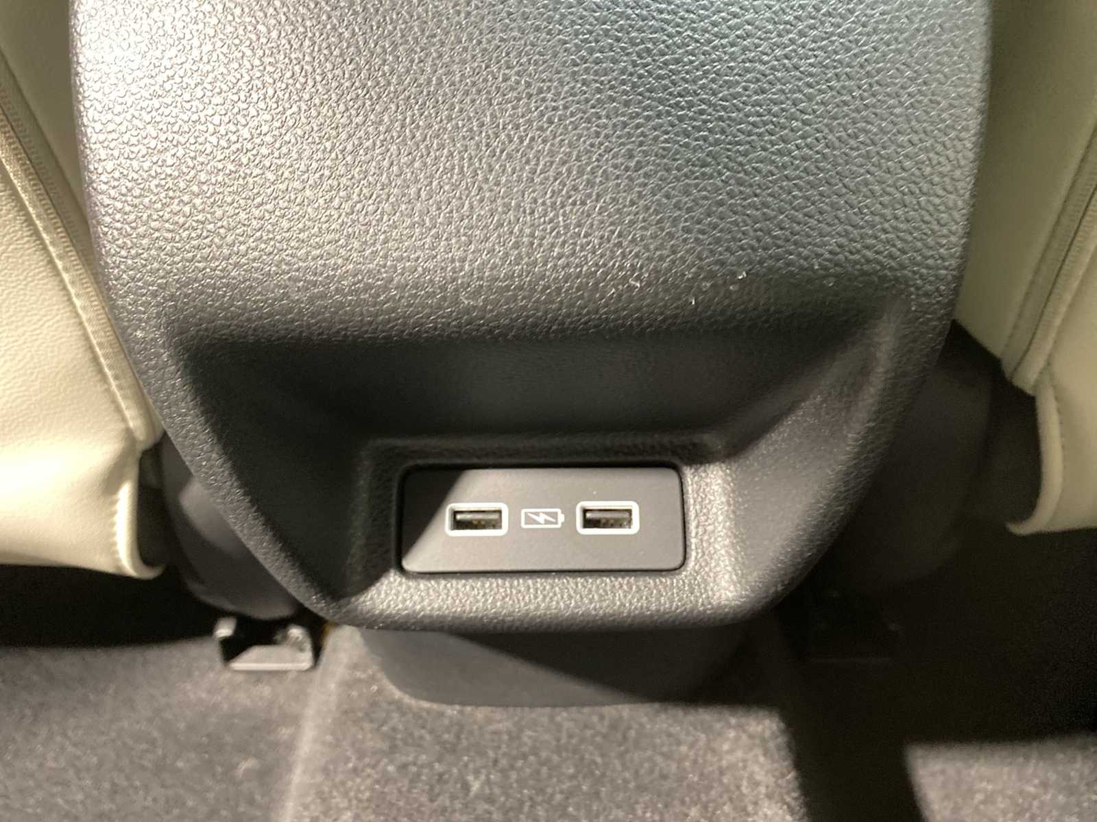 Thumbnail: 2023 Acura Integra - 25