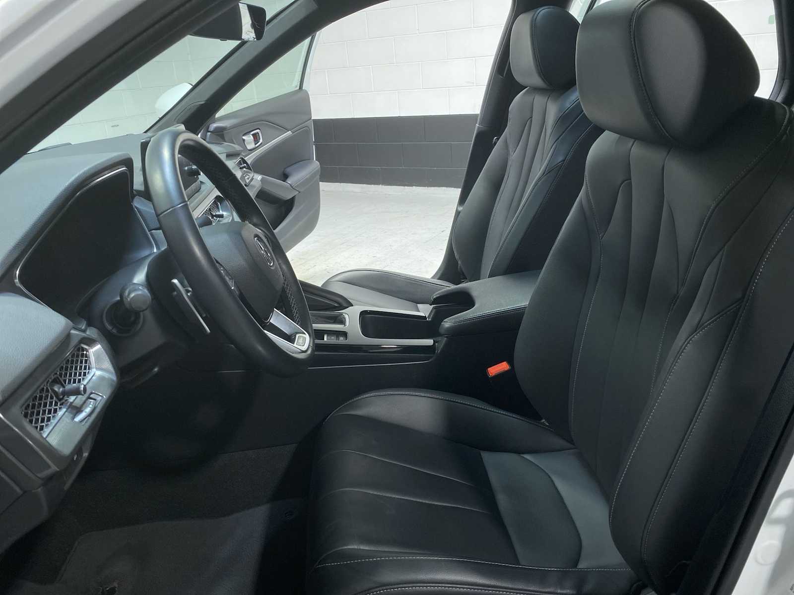 Thumbnail: 2023 Acura Integra - 11