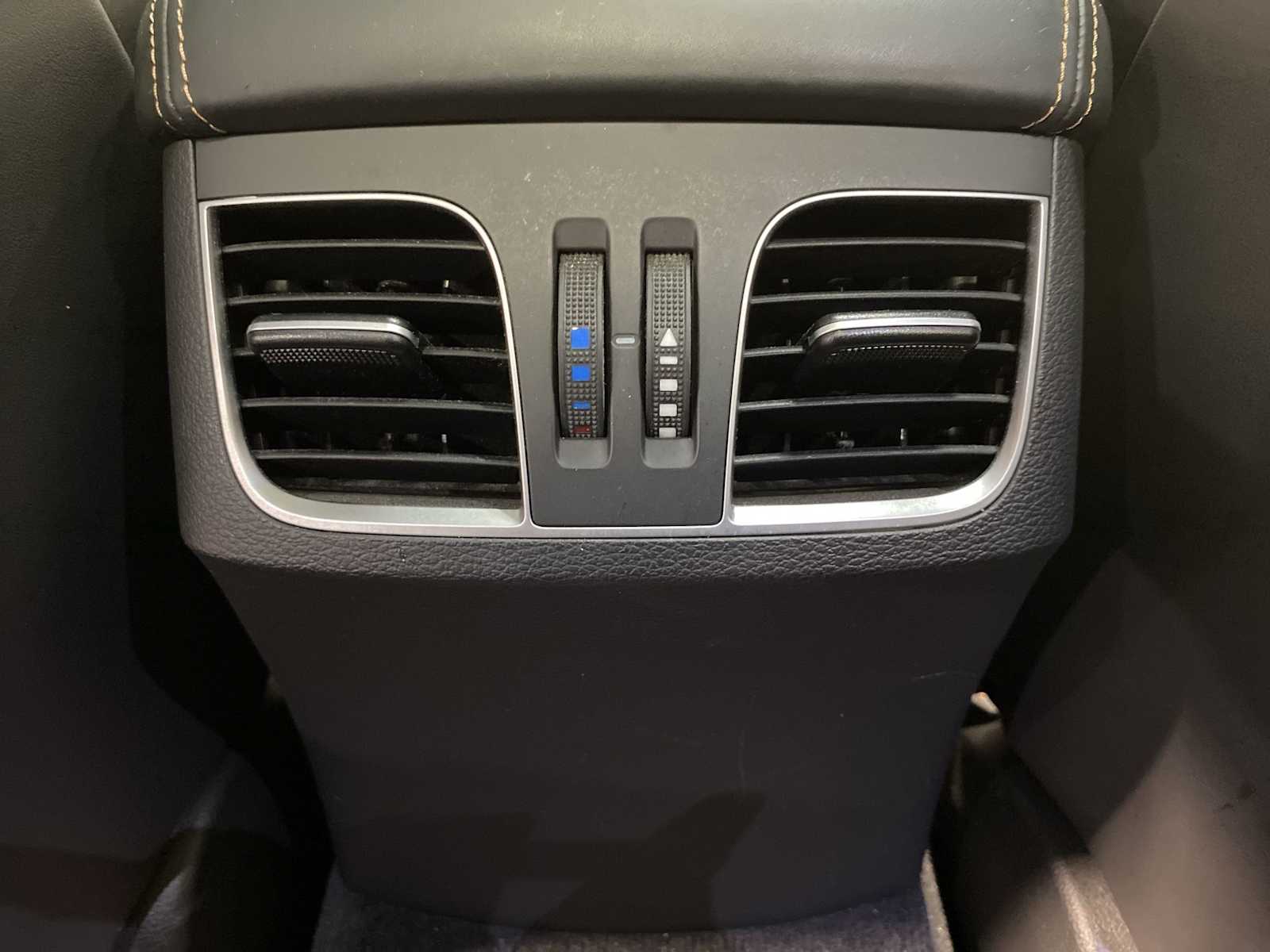 Thumbnail: 2019 Genesis G80 - 25