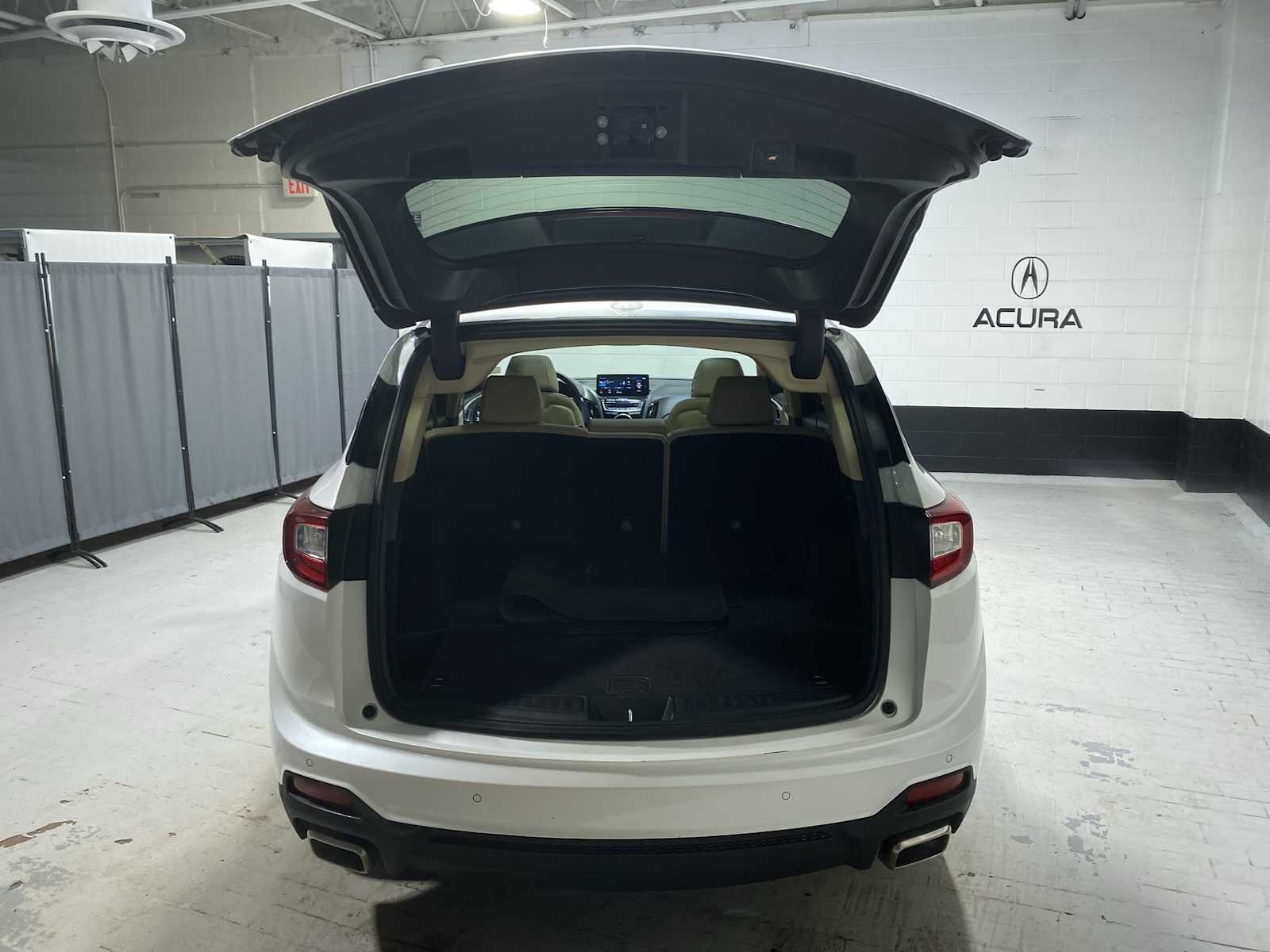 Thumbnail: 2024 Acura RDX - 19