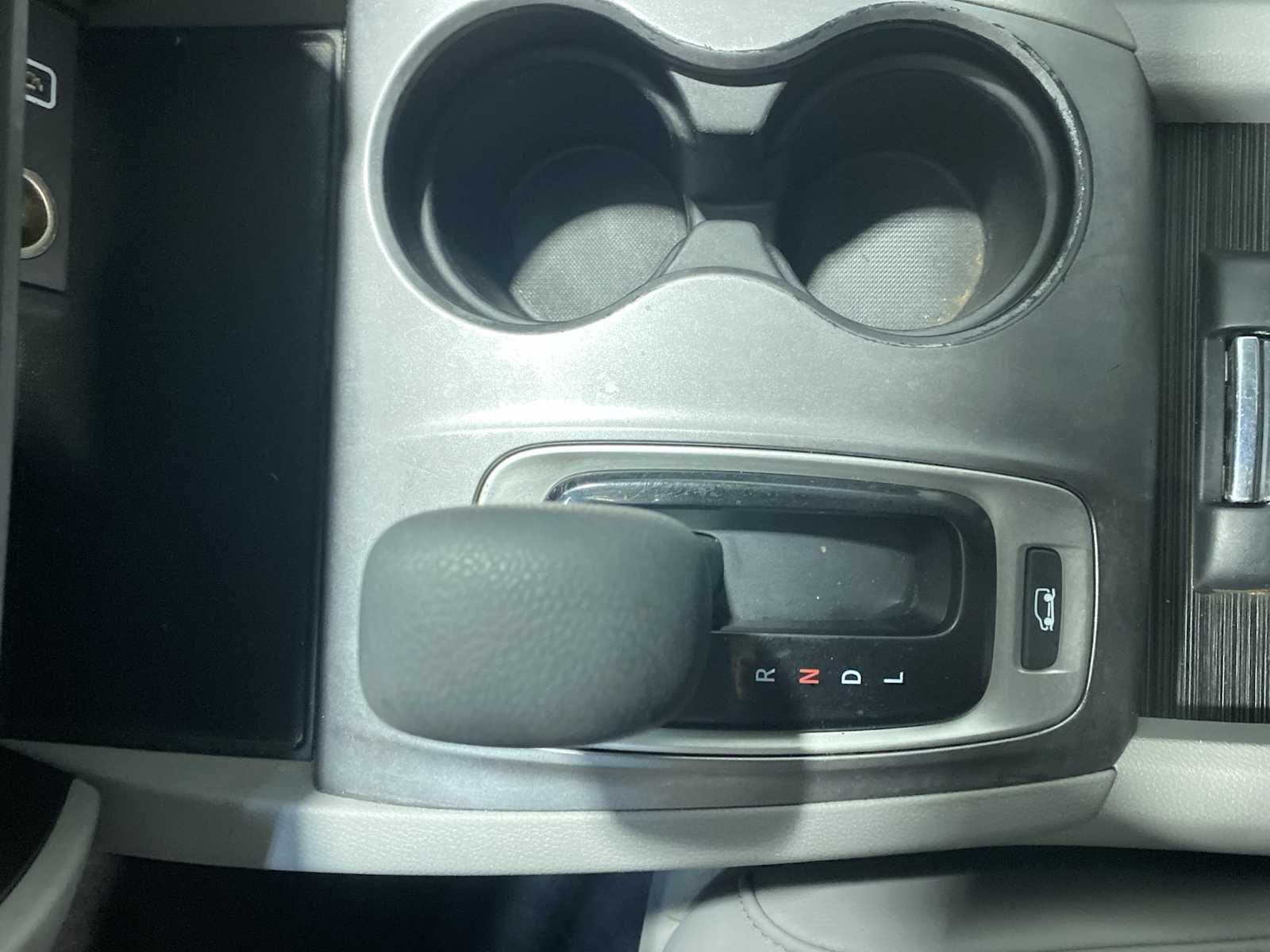 Thumbnail: 2019 Honda Pilot - 17