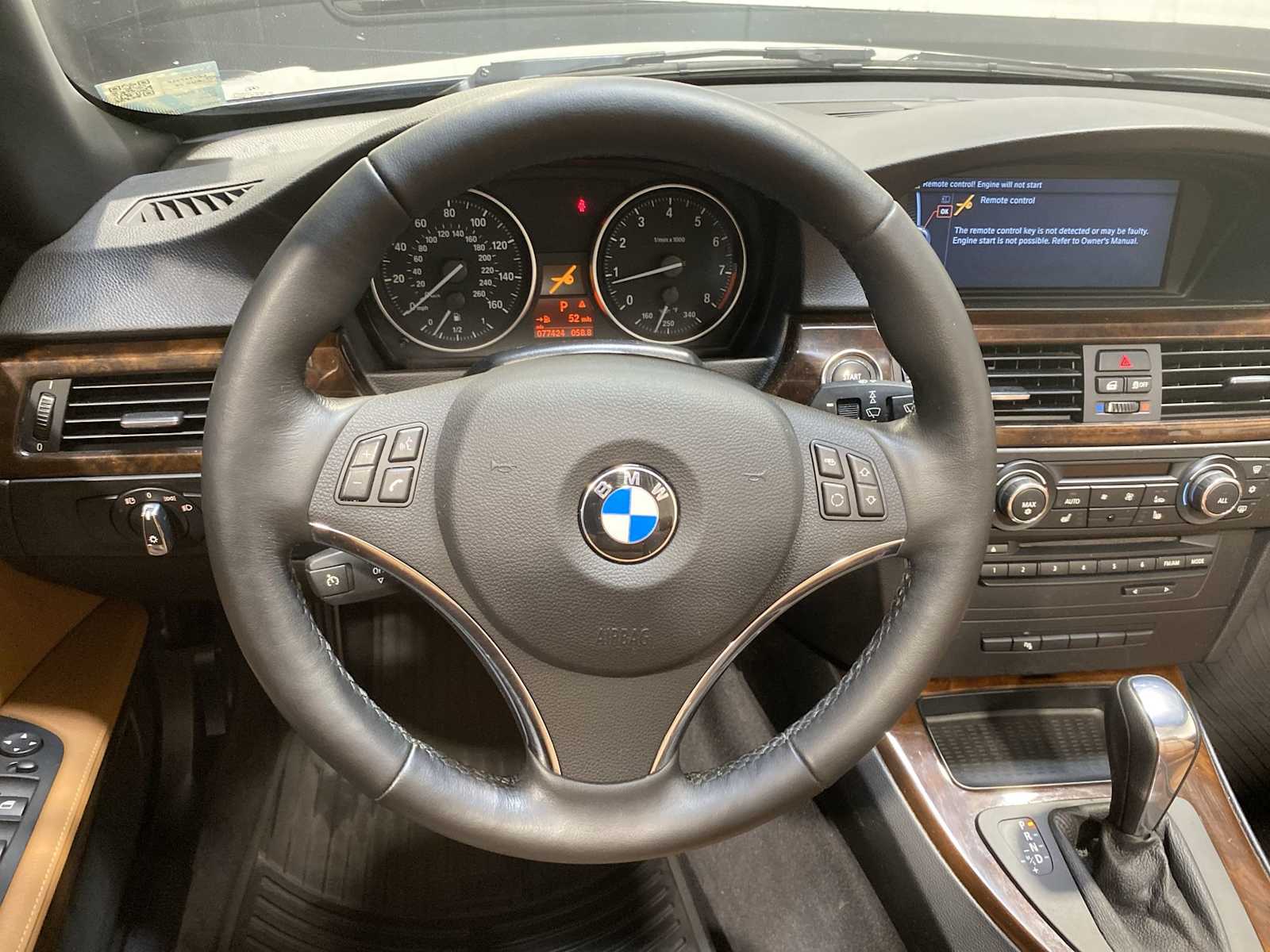 Thumbnail: 2012 BMW 3 Series - 15