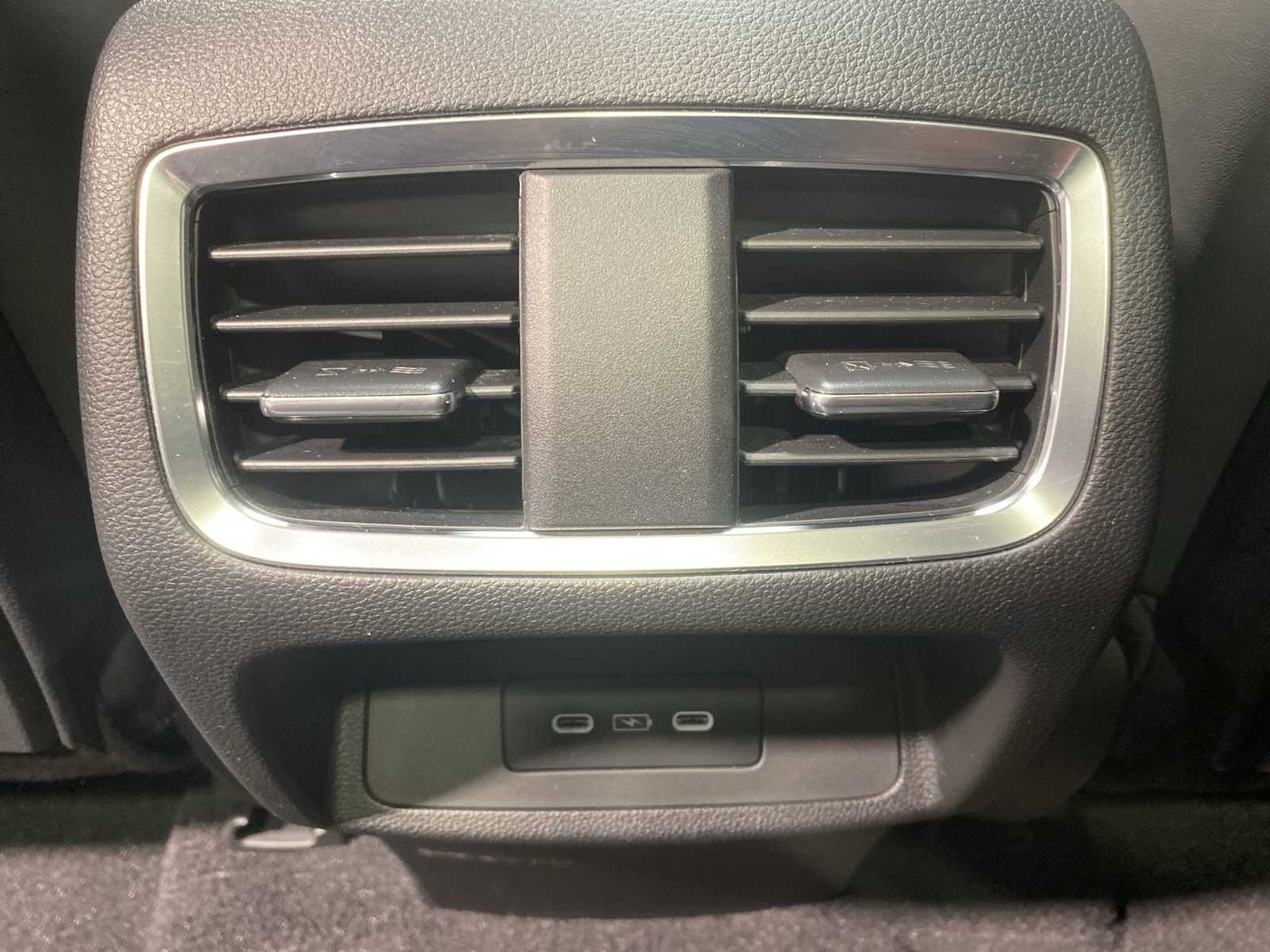 Thumbnail: 2023 Acura RDX - 25