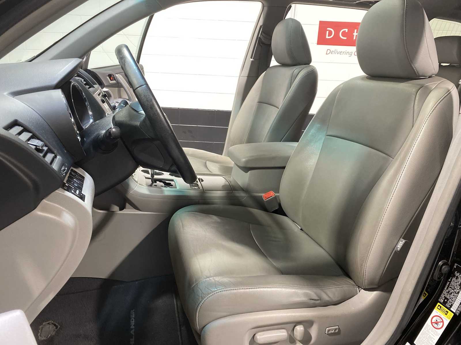 Thumbnail: 2013 Toyota Highlander - 11