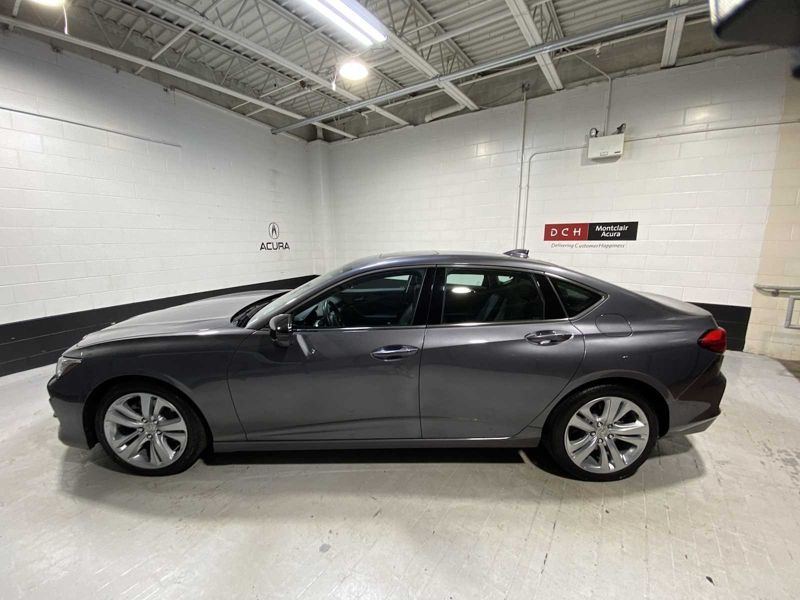 Thumbnail: 2023 Acura TLX - 3