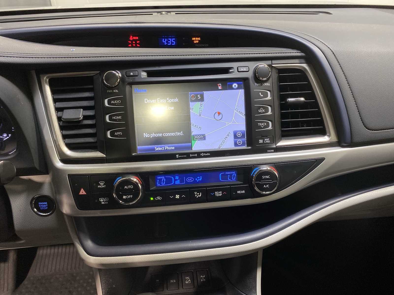 Thumbnail: 2019 Toyota Highlander - 16