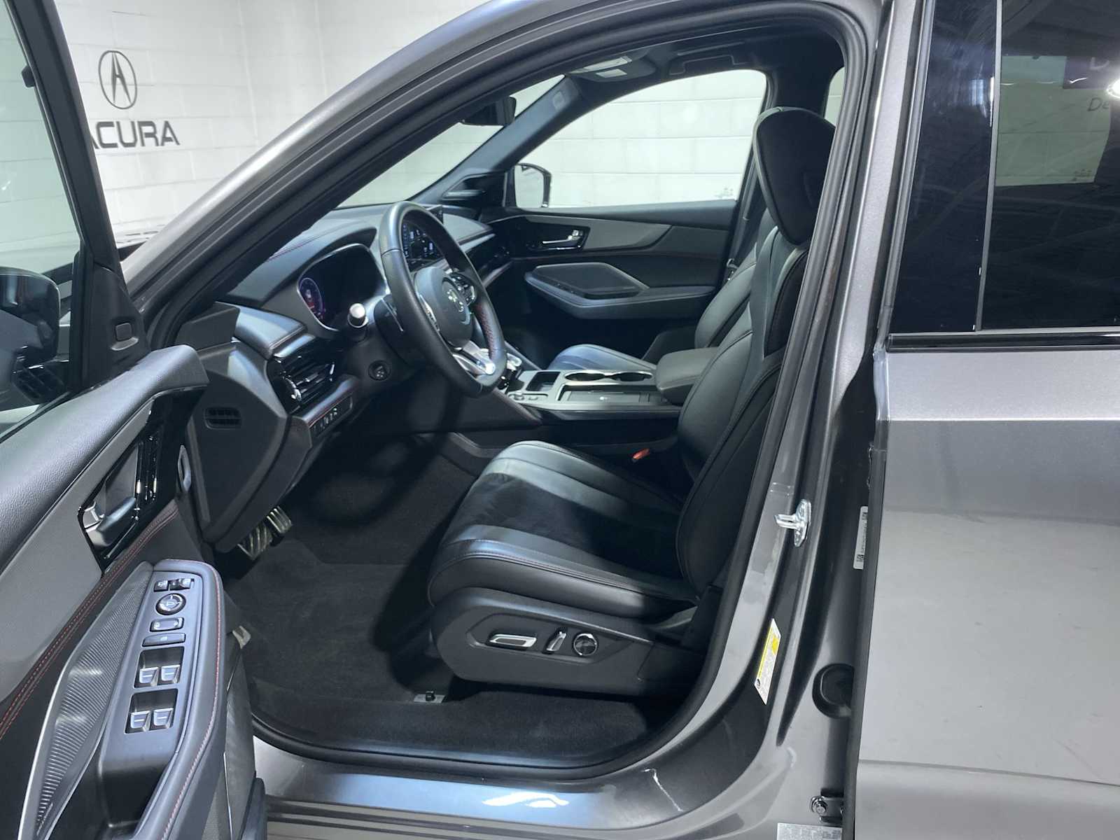 Thumbnail: 2026 Acura MDX - 2