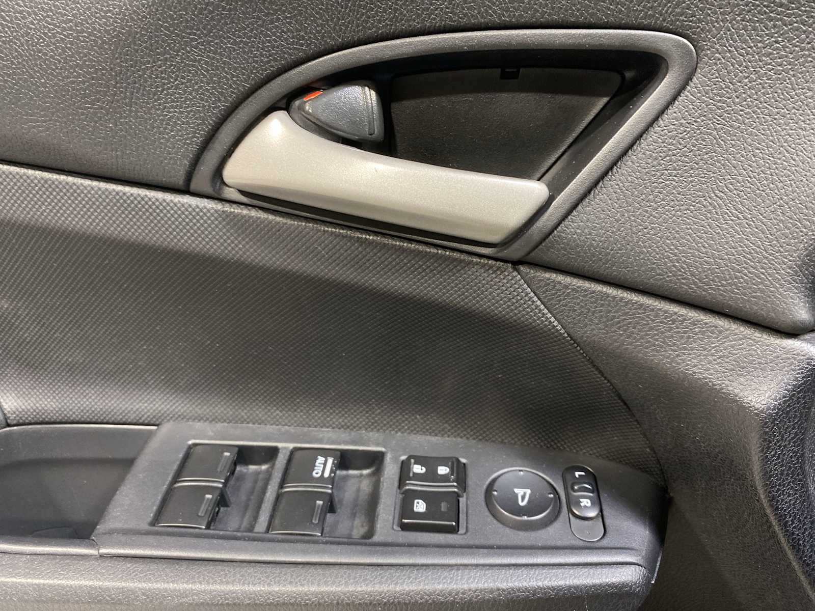 Thumbnail: 2010 Honda Accord - 23
