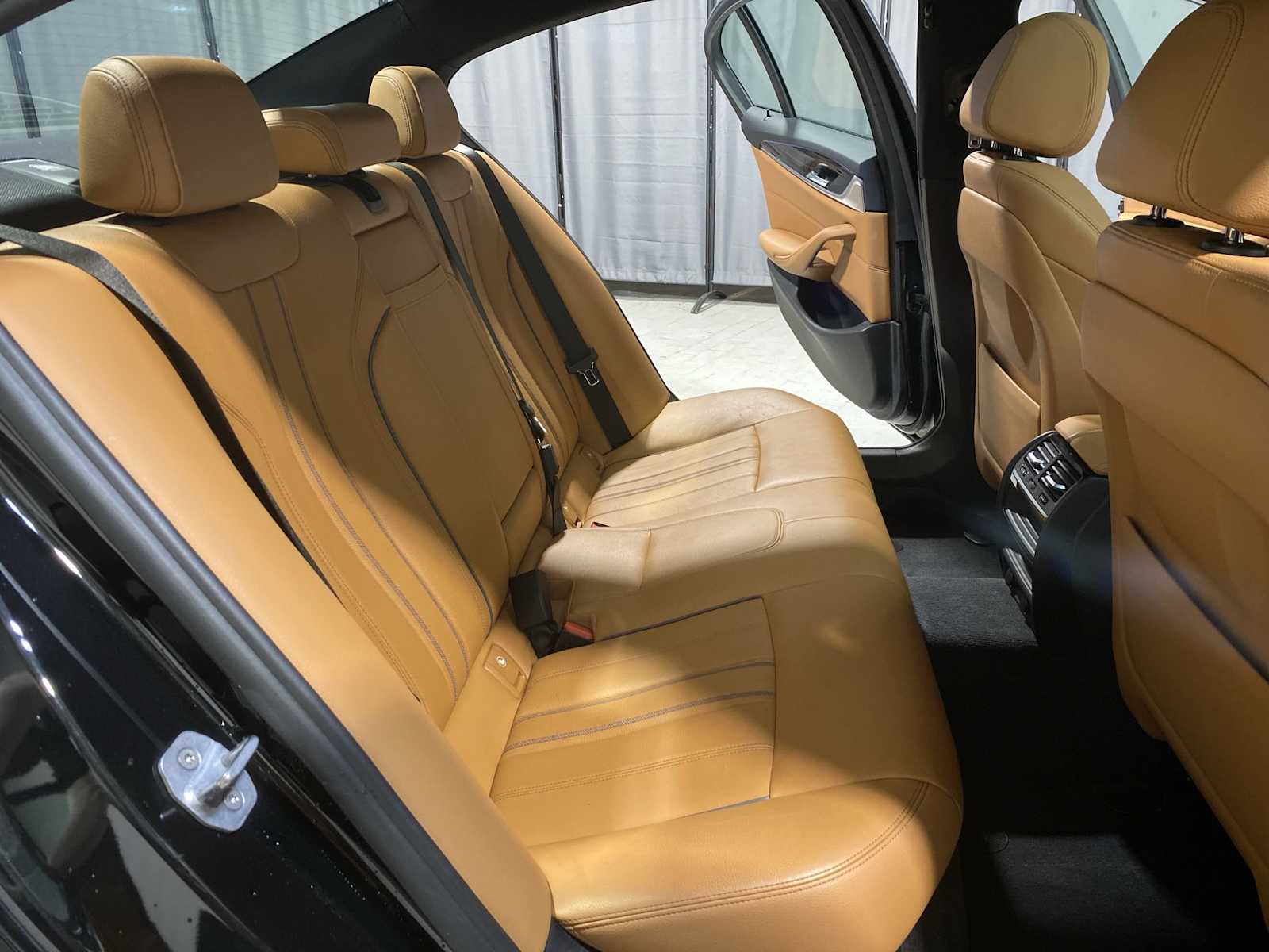 Thumbnail: 2018 BMW 5 Series - 13