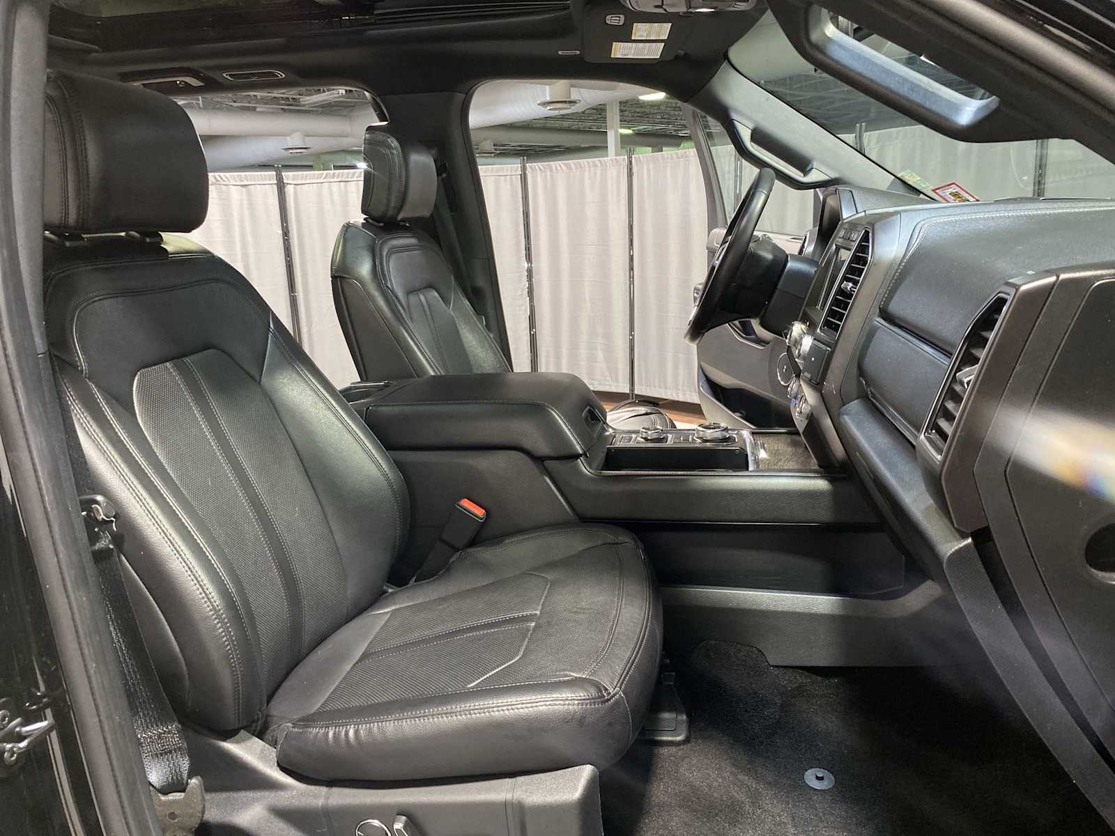 Thumbnail: 2019 Ford Expedition - 13