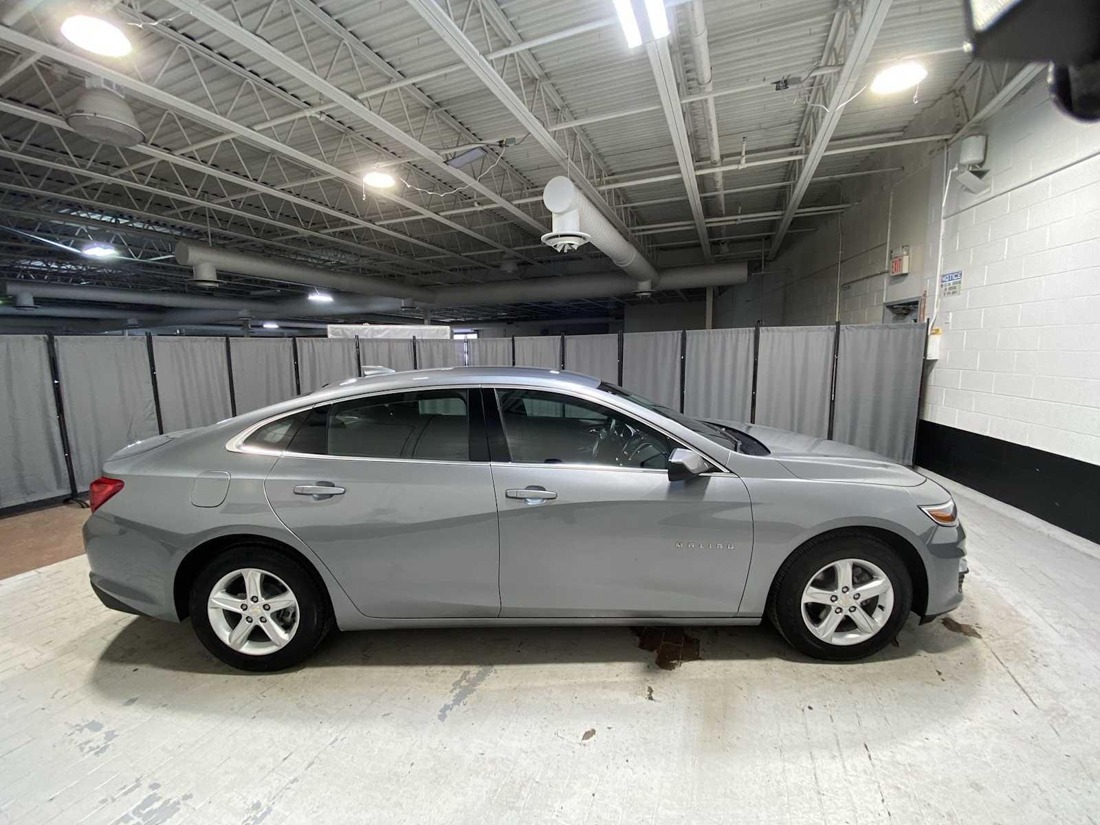 Thumbnail: 2024 Chevrolet Malibu - 27