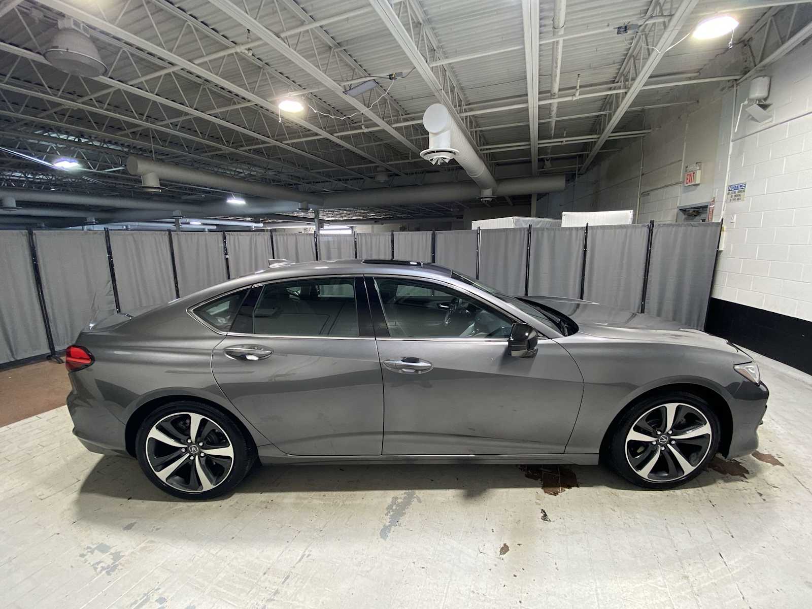 Thumbnail: 2025 Acura TLX - 27