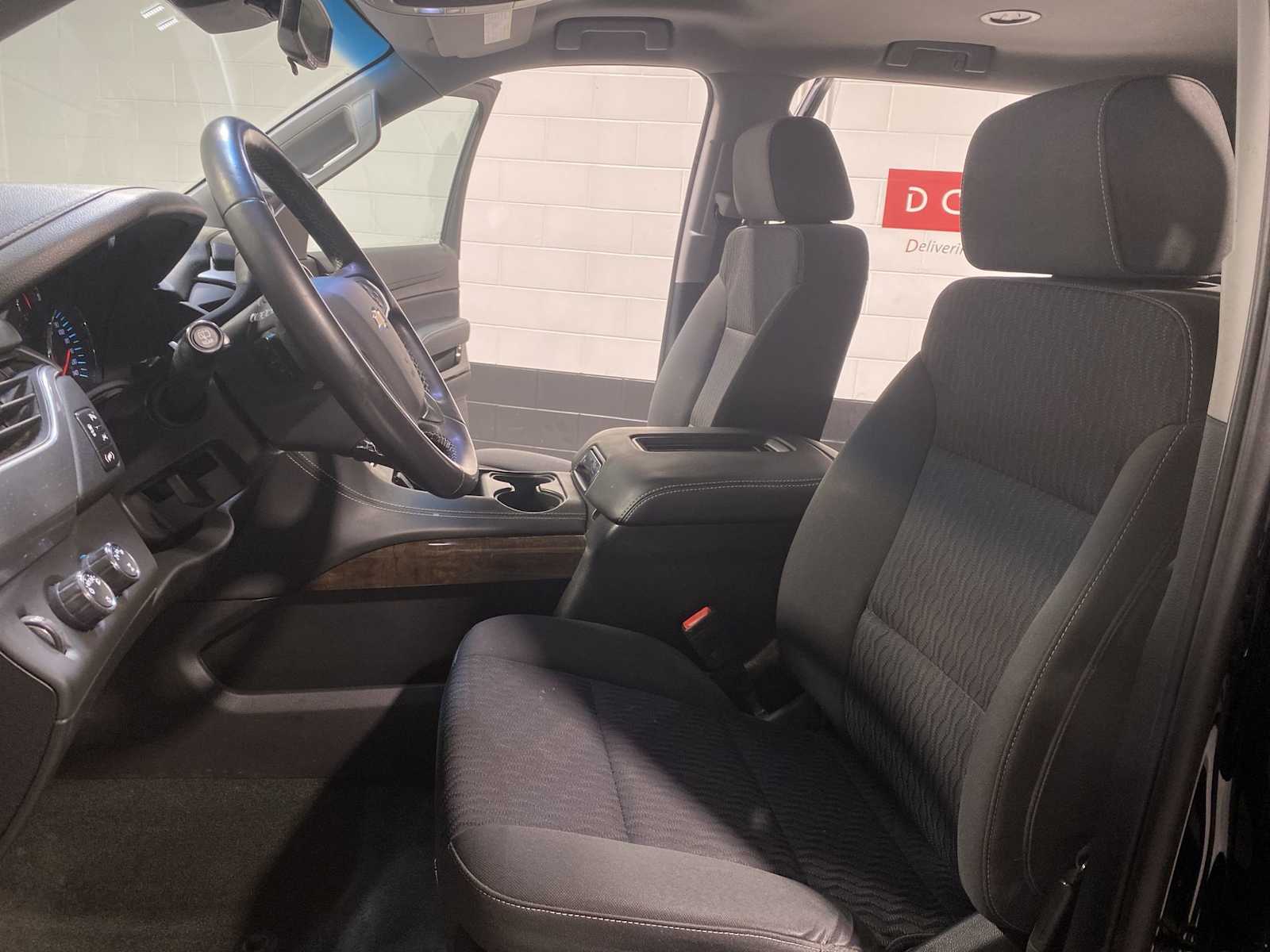 Thumbnail: 2018 Chevrolet Tahoe - 11