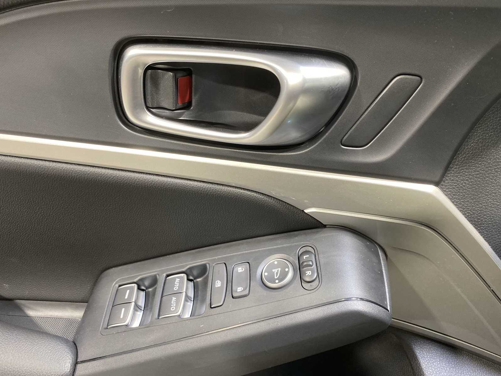 Thumbnail: 2024 Acura Integra - 23