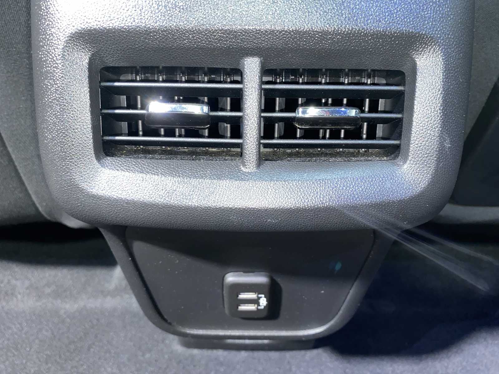 Thumbnail: 2020 GMC Terrain - 25