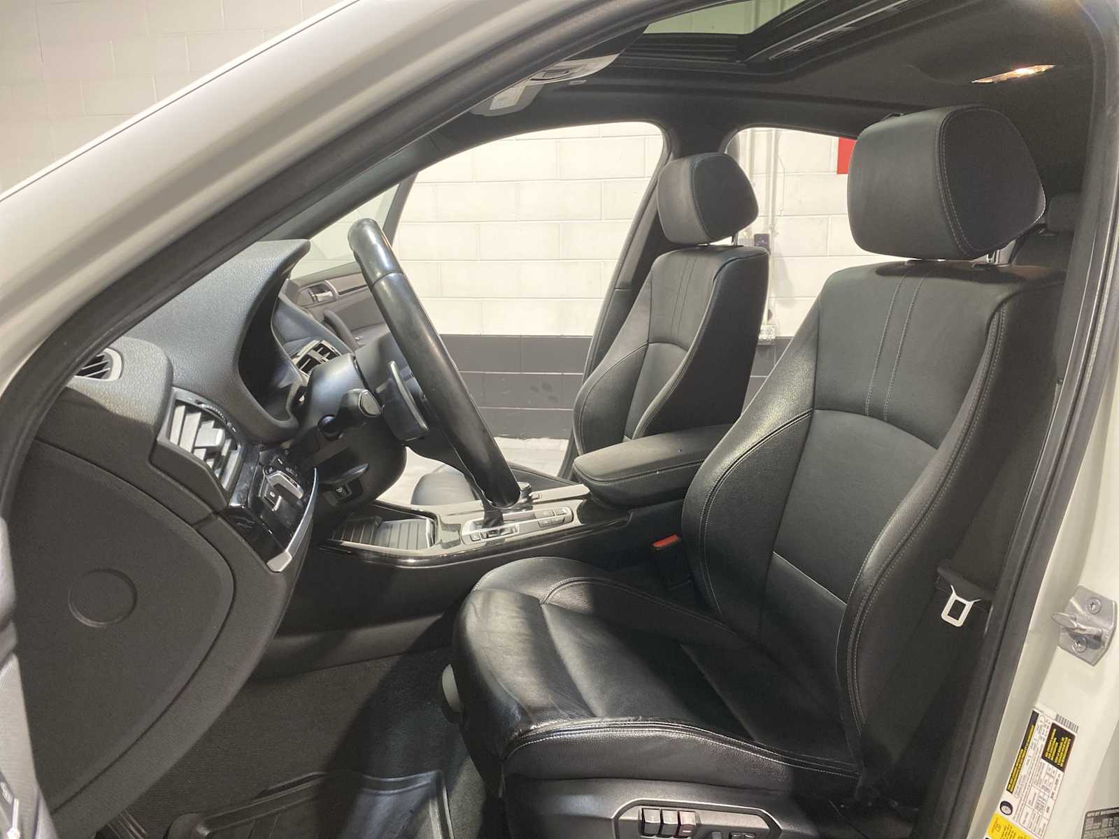 Thumbnail: 2018 BMW X4 - 11