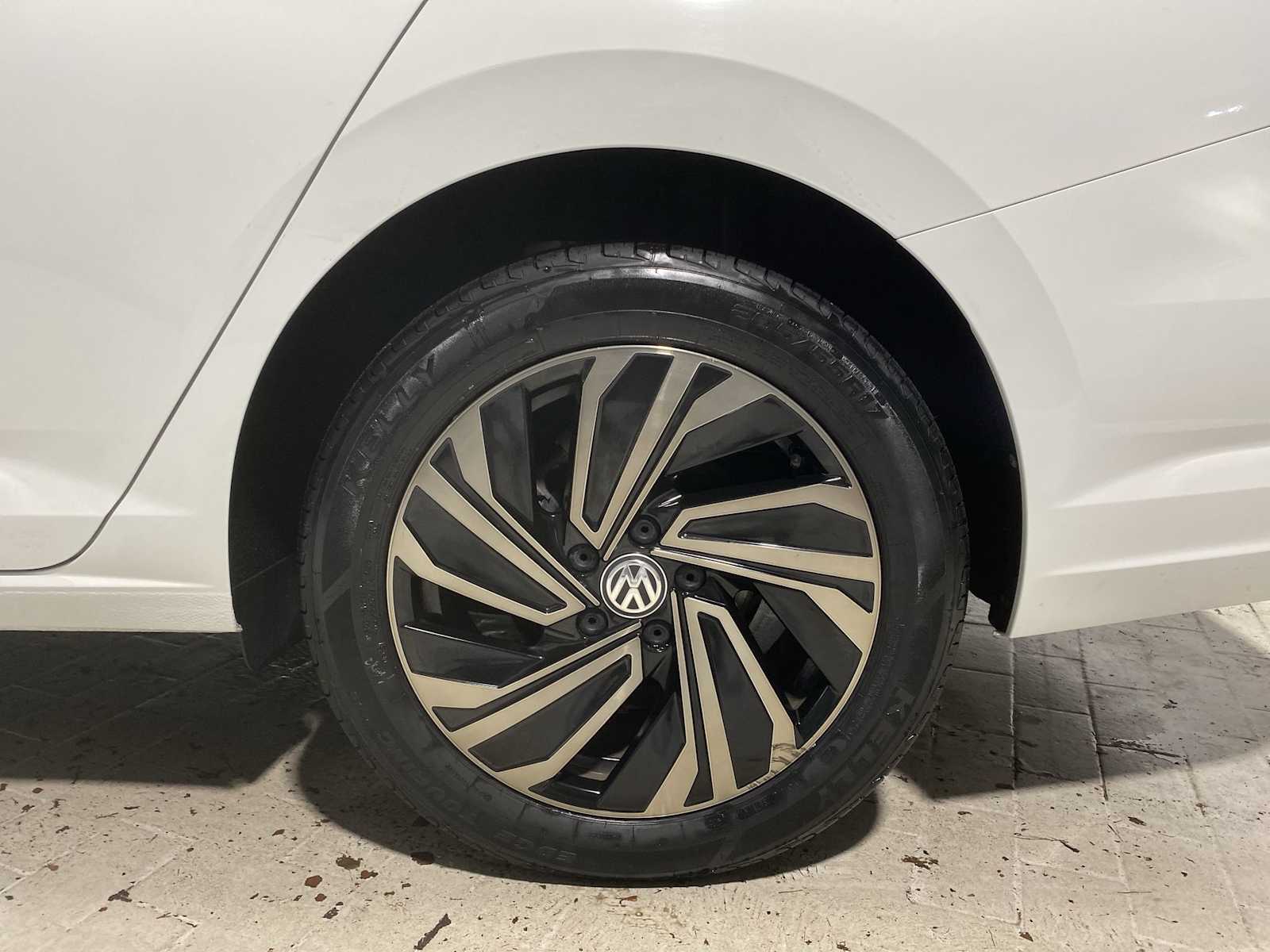 Thumbnail: 2019 Volkswagen Jetta - 8