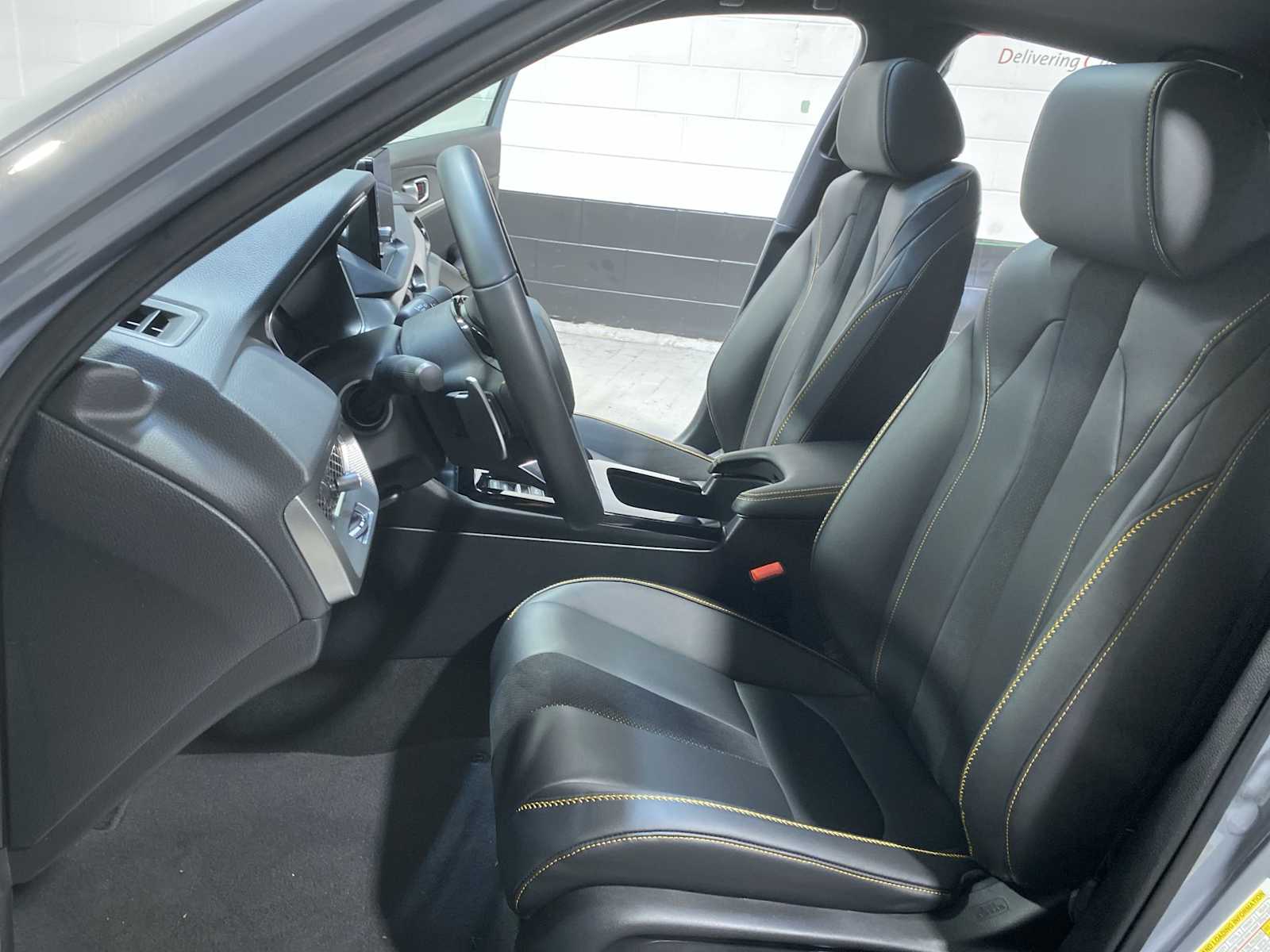 Thumbnail: 2026 Acura Integra - 10