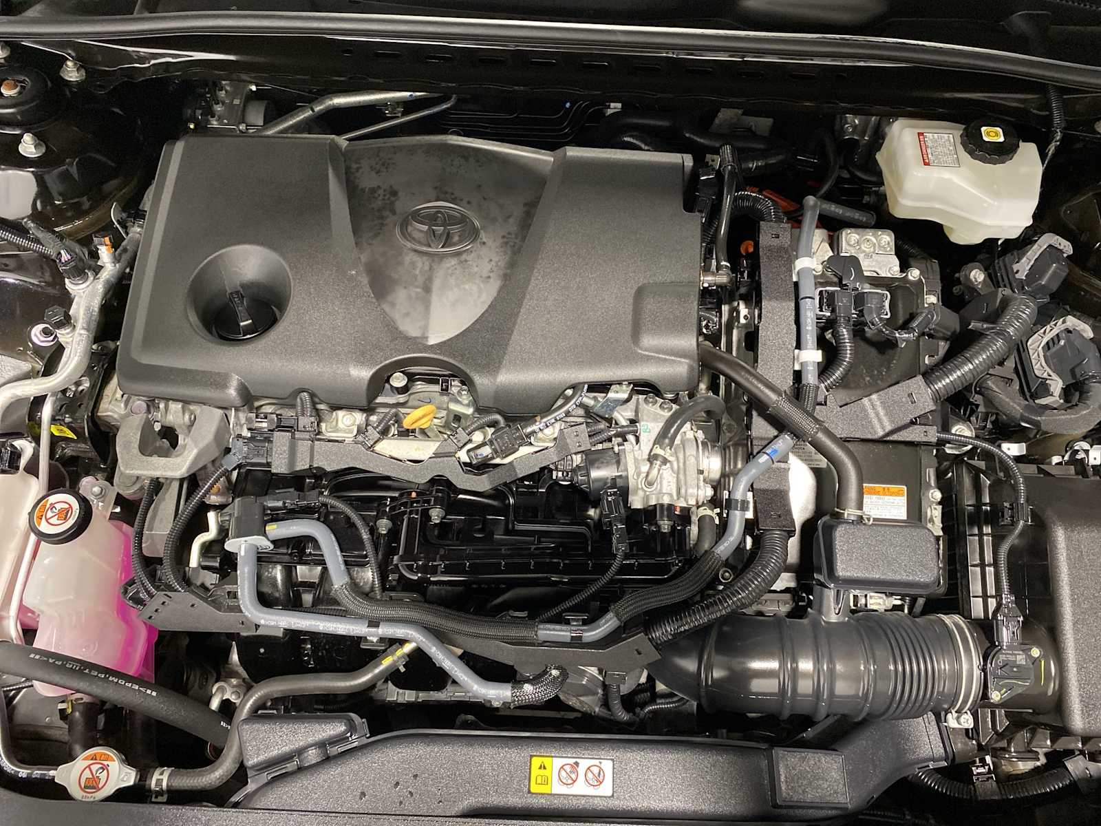 2024 Toyota Camry SE 9