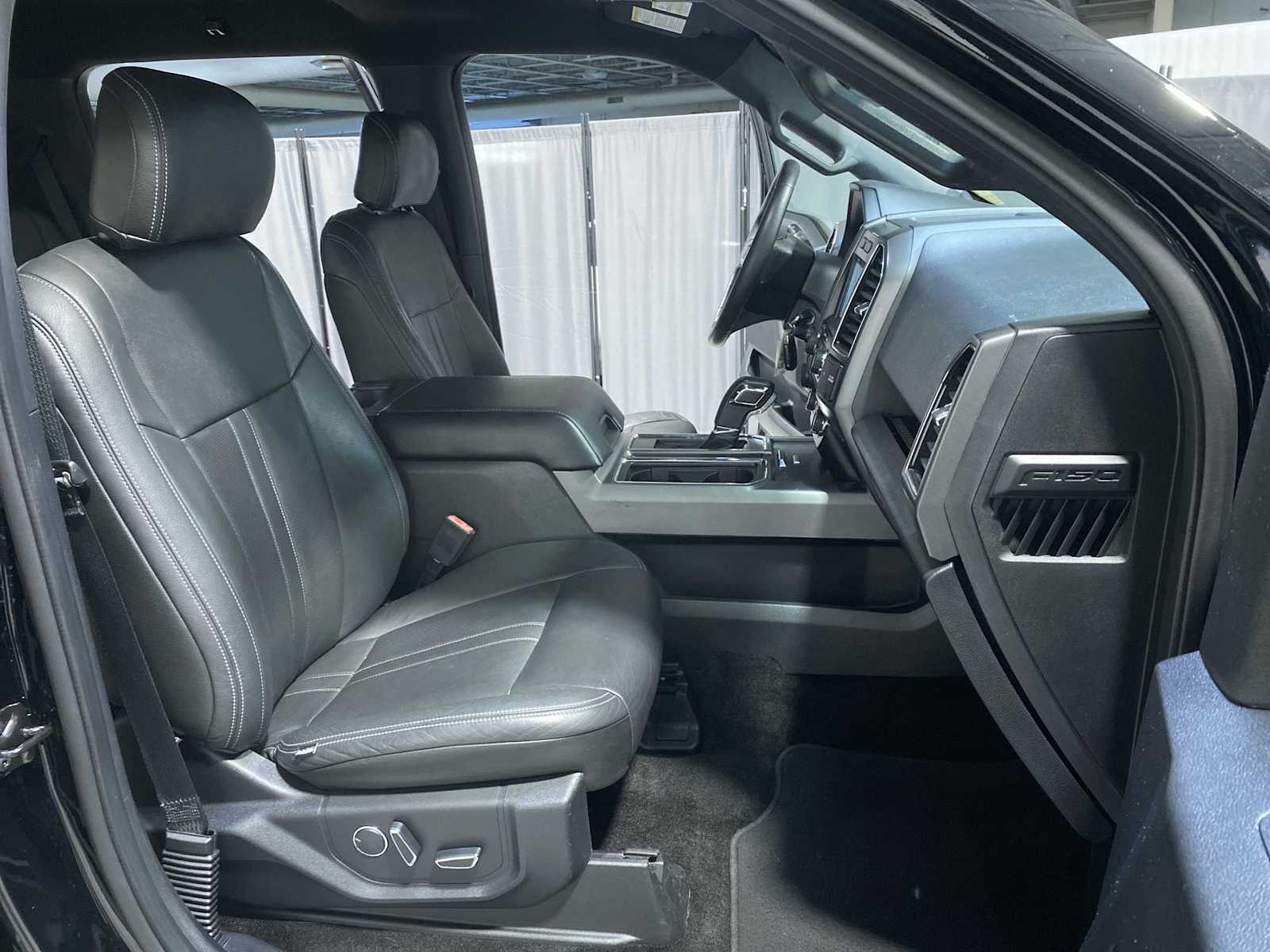 Thumbnail: 2018 Ford F-150 - 14