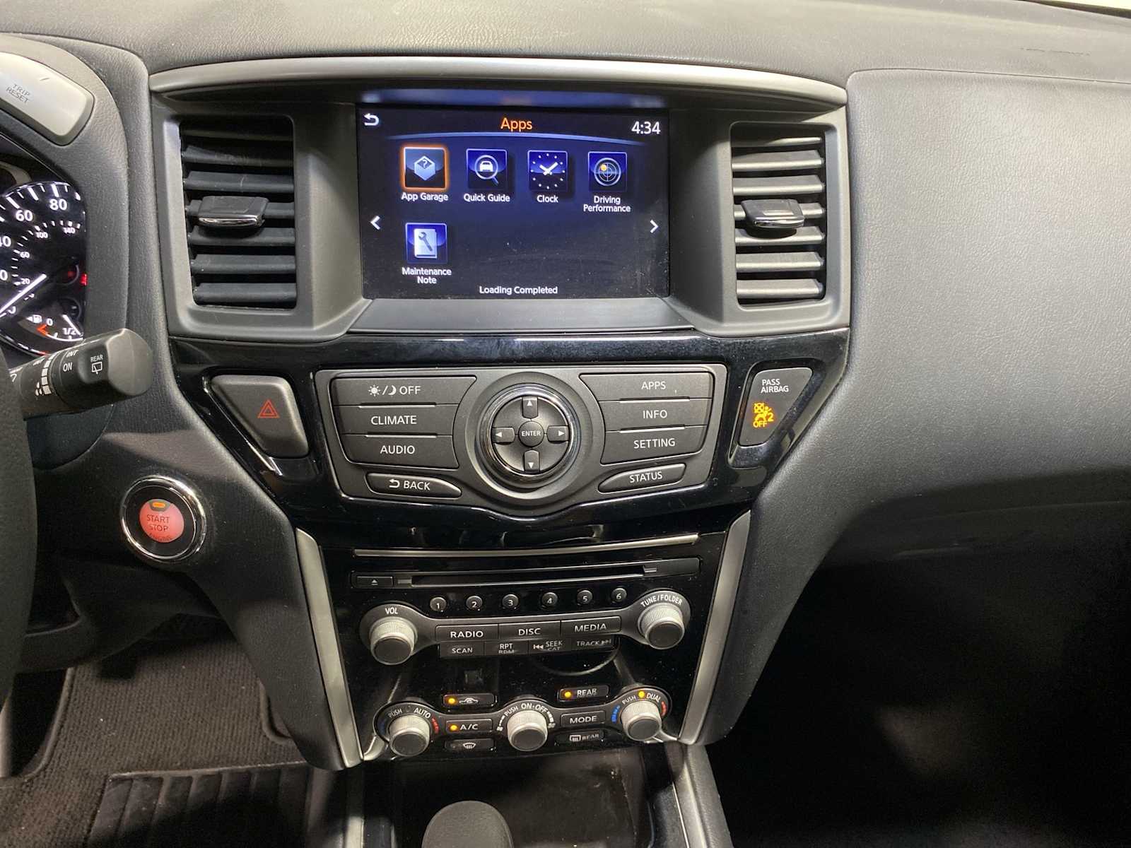 Thumbnail: 2017 Nissan Pathfinder - 16