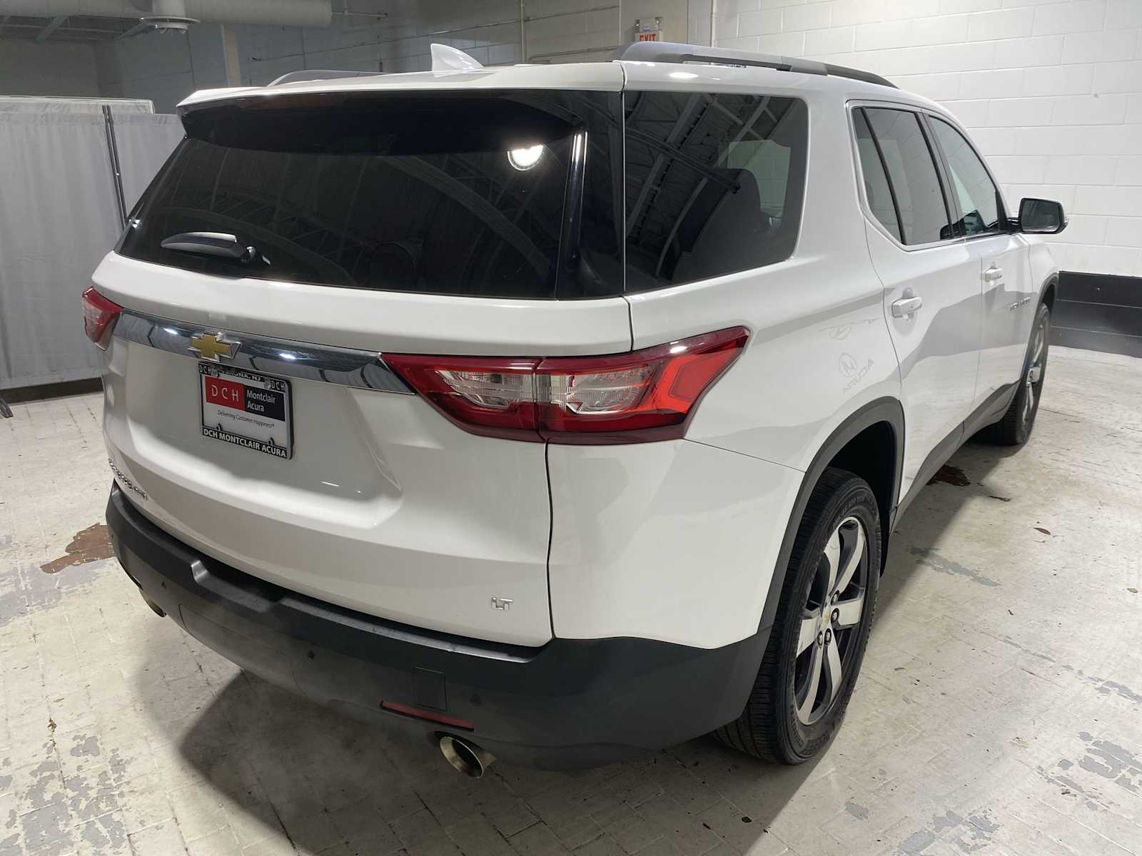 Thumbnail: 2020 Chevrolet Traverse - 26