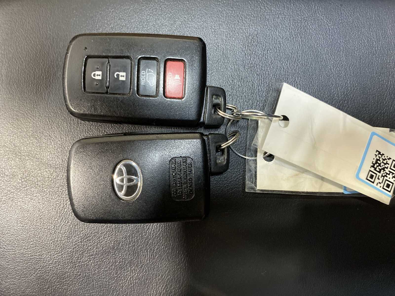 Thumbnail: 2018 Toyota RAV4 - 20