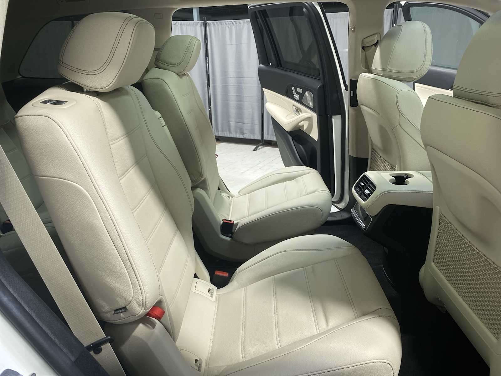 Thumbnail: 2022 Mercedes-Benz GLS - 13