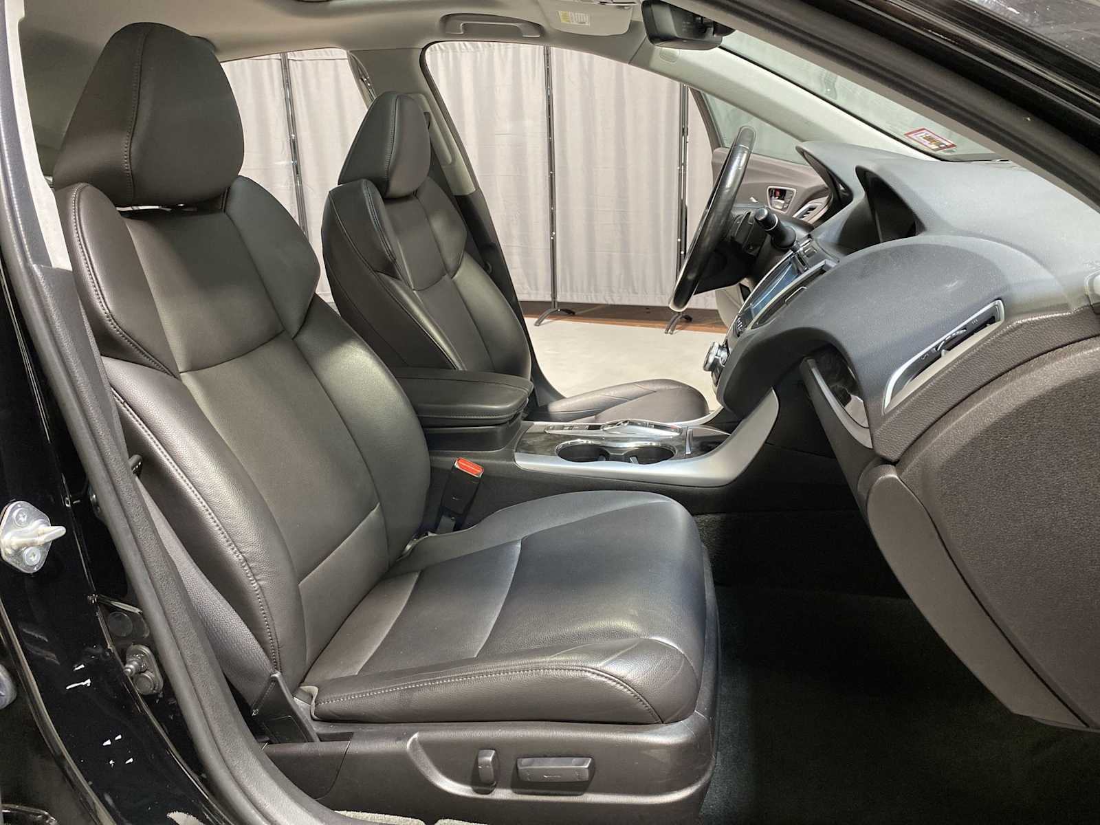 2018 Acura TLX  14