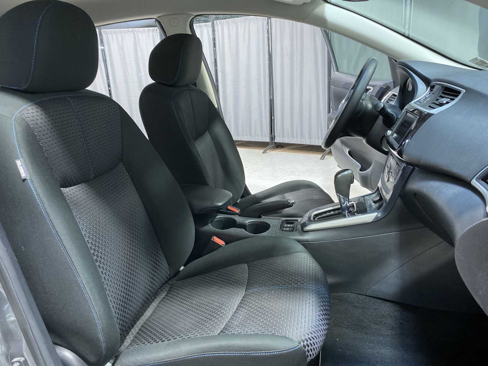 Thumbnail: 2019 Nissan Sentra - 13