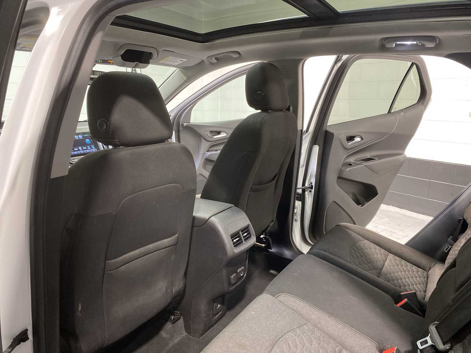 Thumbnail: 2018 Chevrolet Equinox - 12