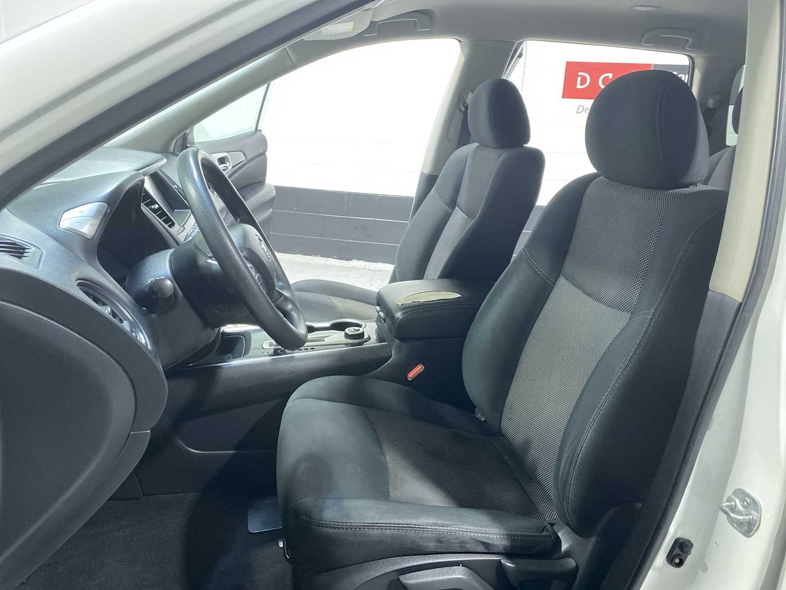 Thumbnail: 2019 Nissan Pathfinder - 11