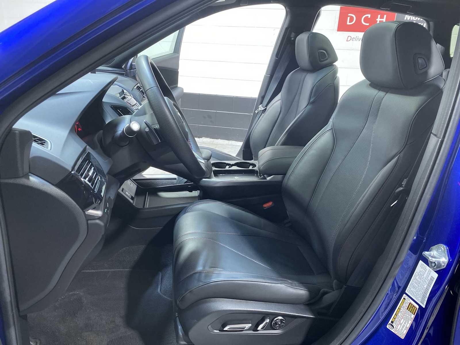 Thumbnail: 2025 Acura RDX - 11