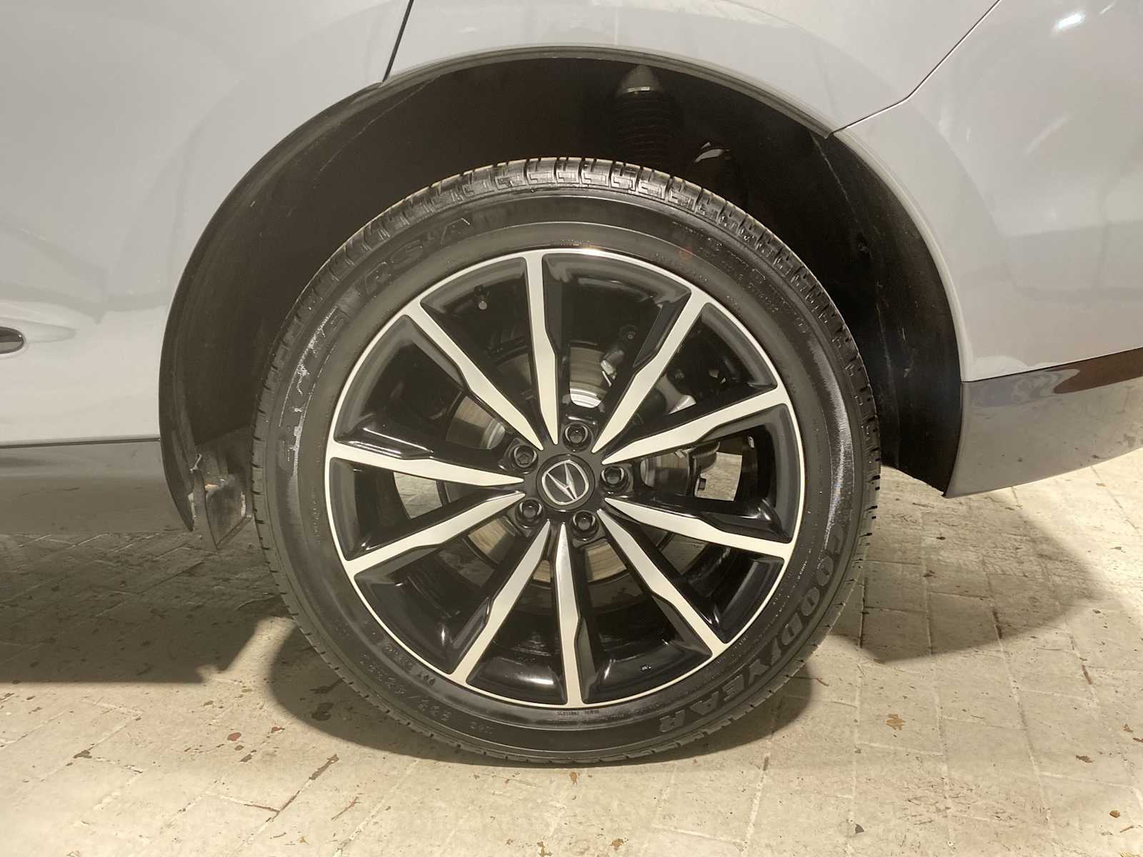 Thumbnail: 2025 Acura RDX - 8