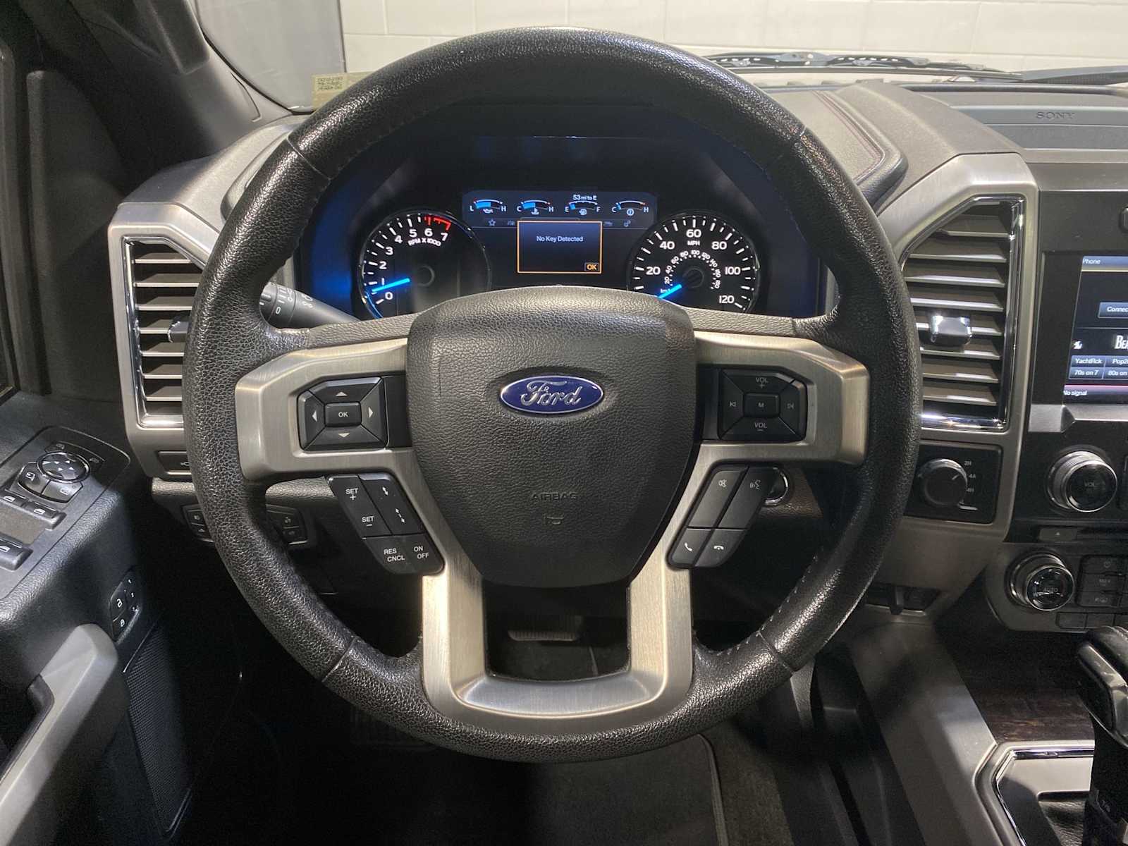 Thumbnail: 2015 Ford F-150 - 15