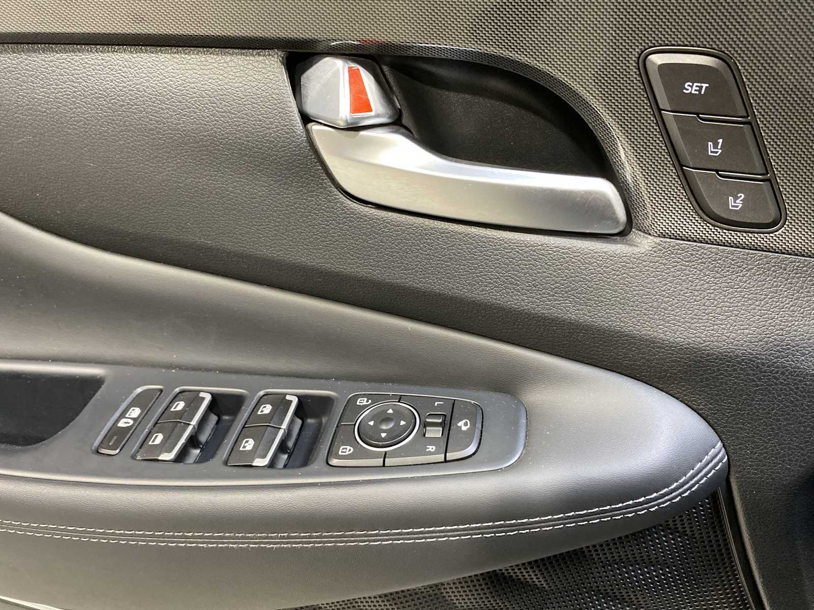 Thumbnail: 2021 Hyundai Santa Fe - 23