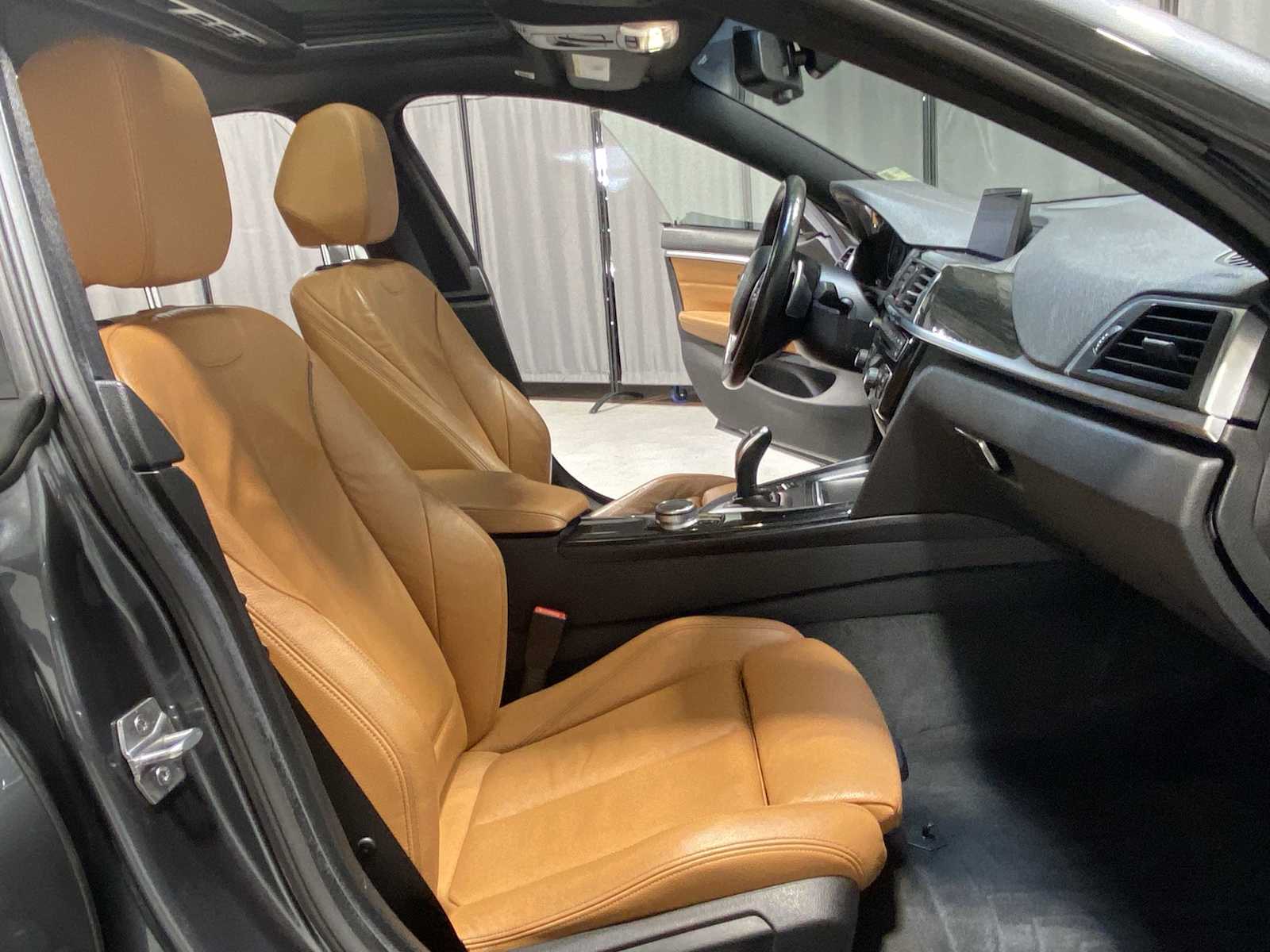 Thumbnail: 2018 BMW 4 Series - 14