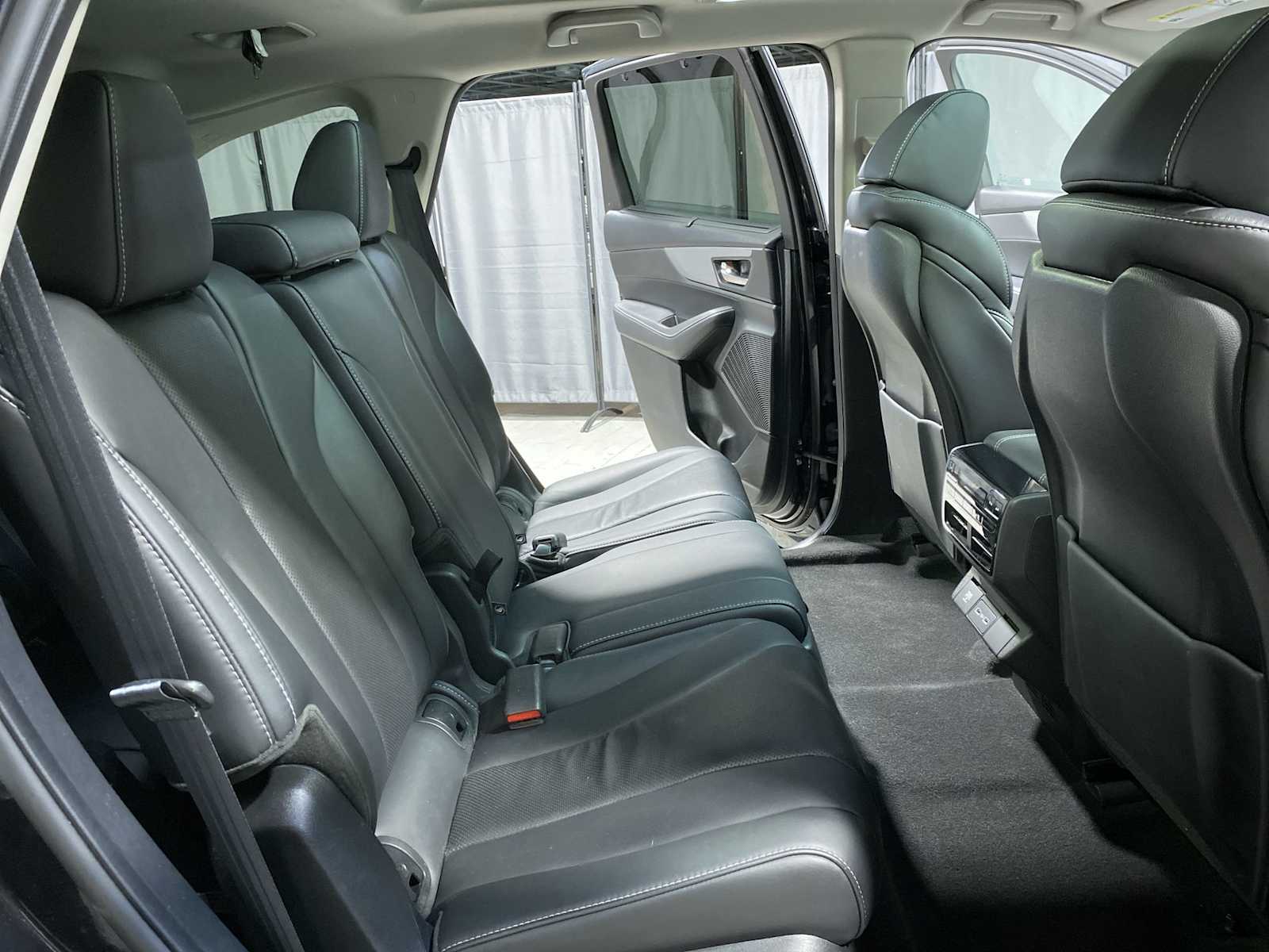 Thumbnail: 2023 Acura MDX - 13