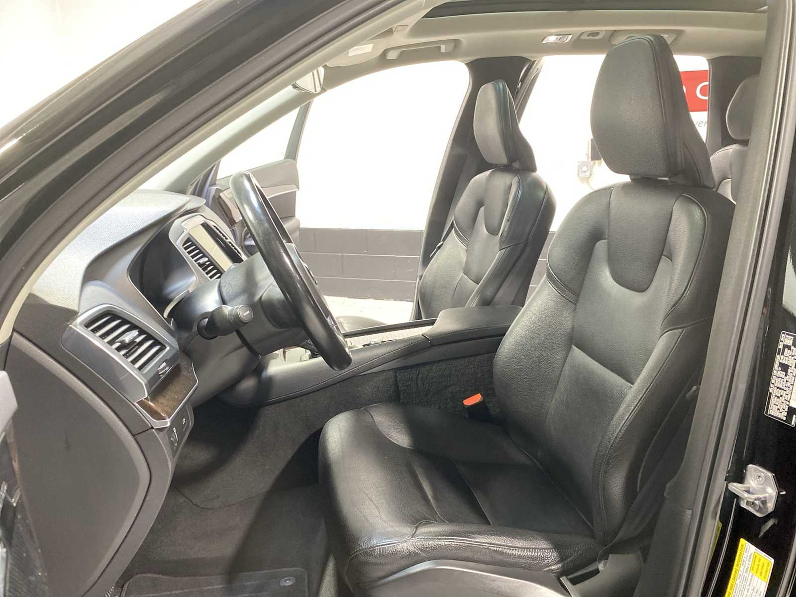 Thumbnail: 2019 Volvo XC90 - 11